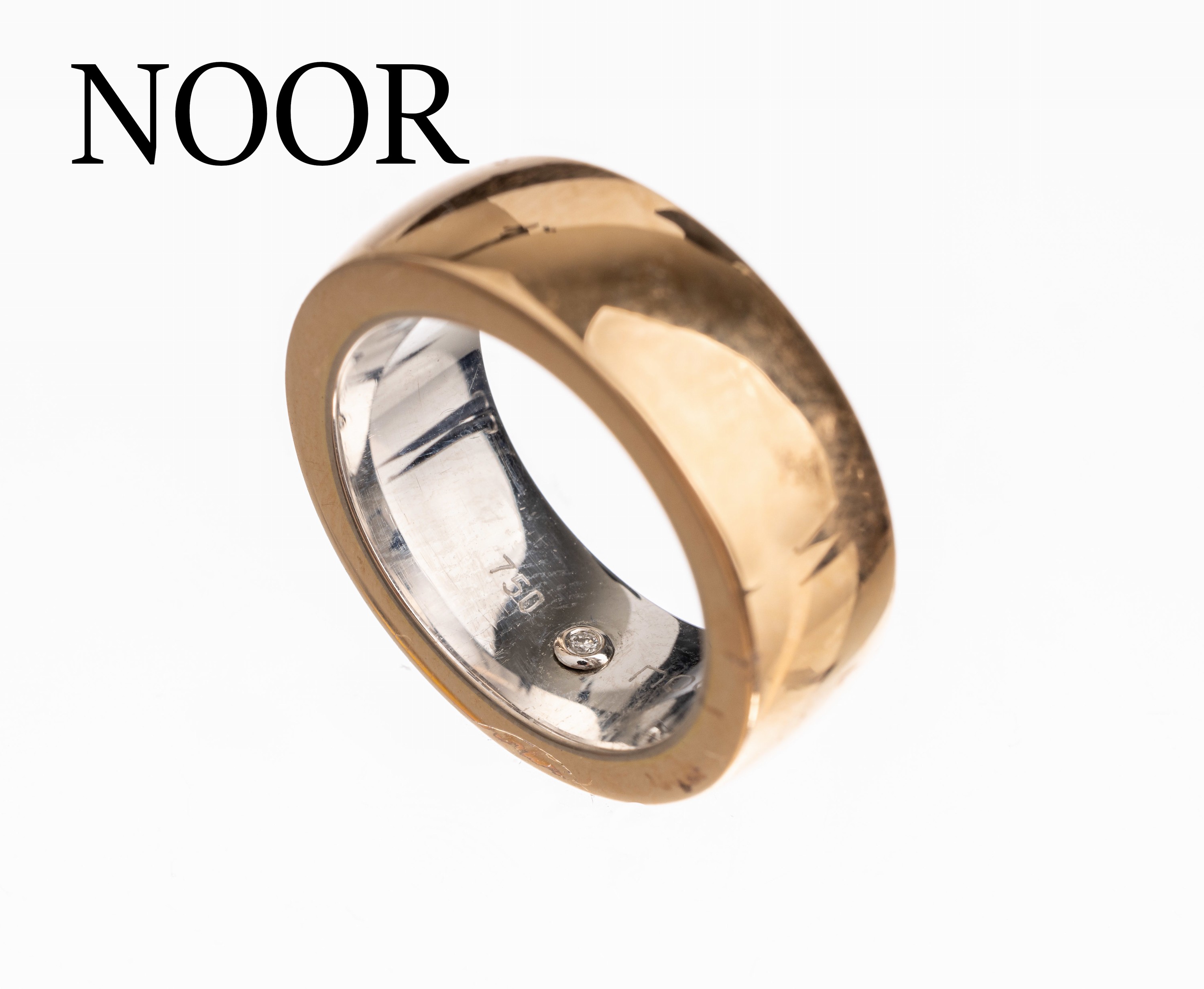 18 kt Gold NOOR Ring, GG/WG 750/000, schlichtes Design, Ringschiene innen WG, RW 54.5, ca. 12.1 g, sign.
