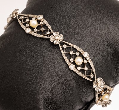 Image 26794935 - Platinum diamond cultured pearl bracelet