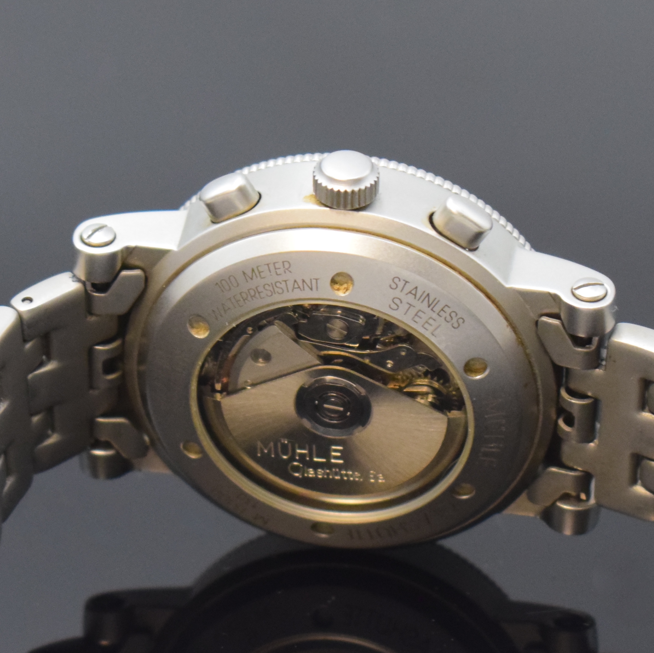 Detail b: MÜHLE GLASHÜTTE Armbandchronograph Marineflieger Referenz M 13100, Automatik, Deutschland um 2000, beids. vergl. Edelstahlgeh. inkl. Gliederband m. ...