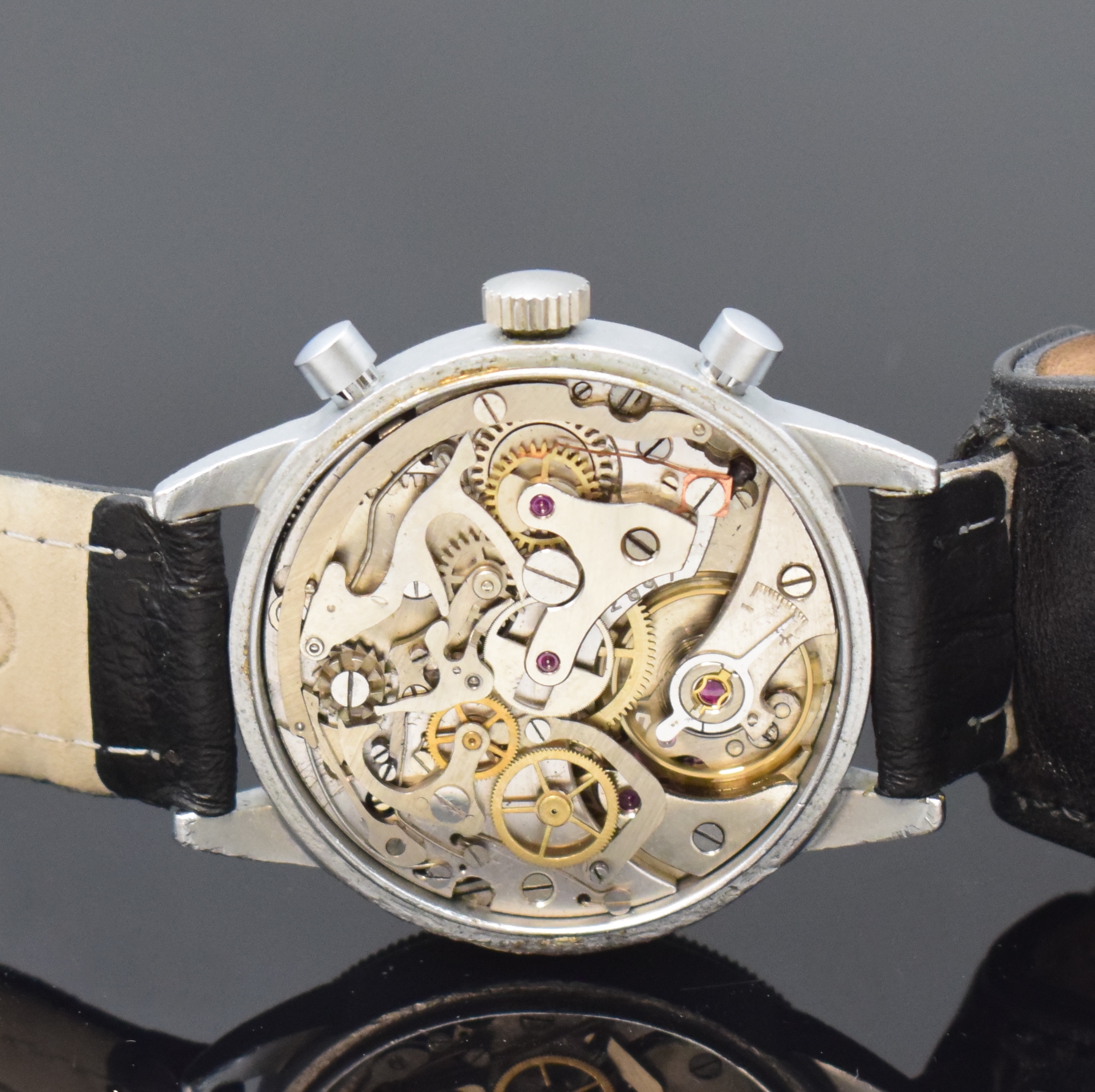 Detail d: HANHART Flyback Flieger-Schaltradchronograph der Bundeswehr Type 417, Deutschland um 1960, Handaufzug, verchr. Messinggeh., gedr. Stahlboden m. ...