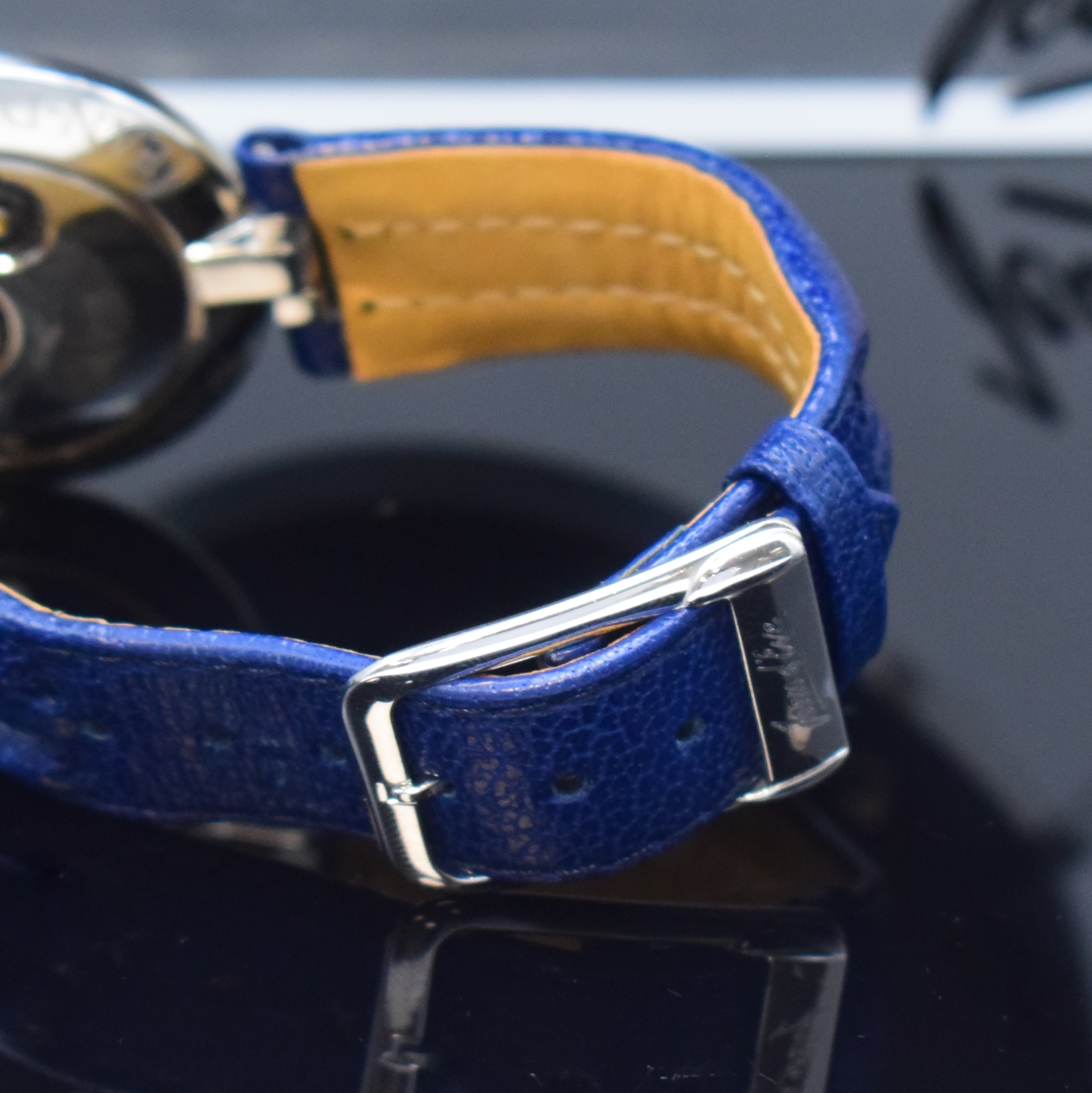 Detail b: JEAN D´EVE ausgefallene, seltene Armbanduhr Modell Samara, Schweiz 1990er Jahre, Edelstahl/Gold kombiniert inkl. orig. Lederband m. orig. Dornschl., ...