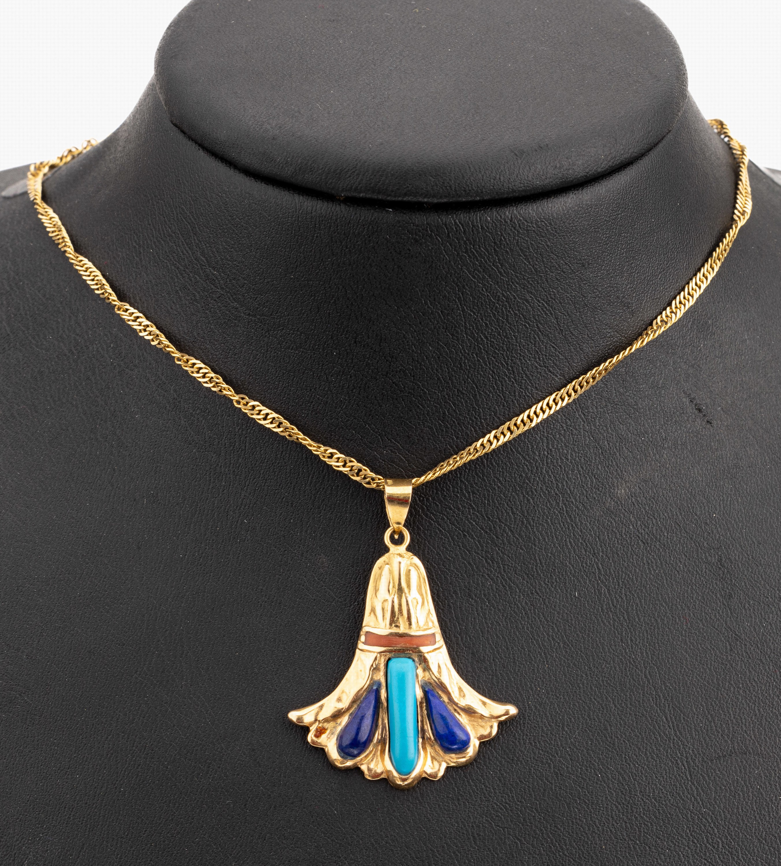 18 kt Gold Türkis-Lapislazuli-Korallen Anhänger, ca. 12.8 g, GG 750/000, florale Gestaltung, an Kette, L. ca. 72 cm, Federringschließe, Versand ...