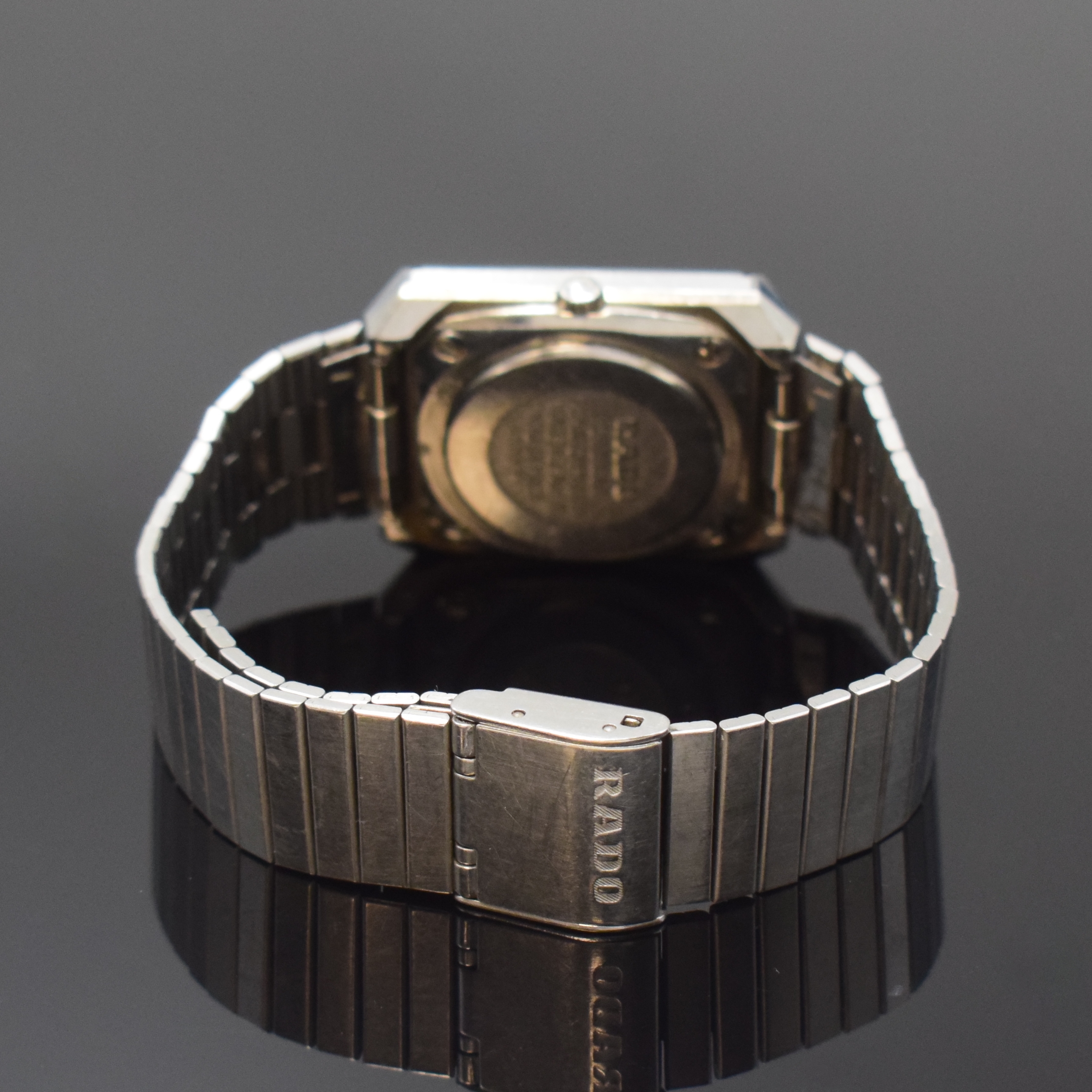 Detail b: RADO Armbanduhr Modellserie Diastar Referenz 129.0168.3, Schweiz um 1980, kratzfest leg. Geh. m. patent. Saphirverglasung inkl. orig. Gliederband, ...
