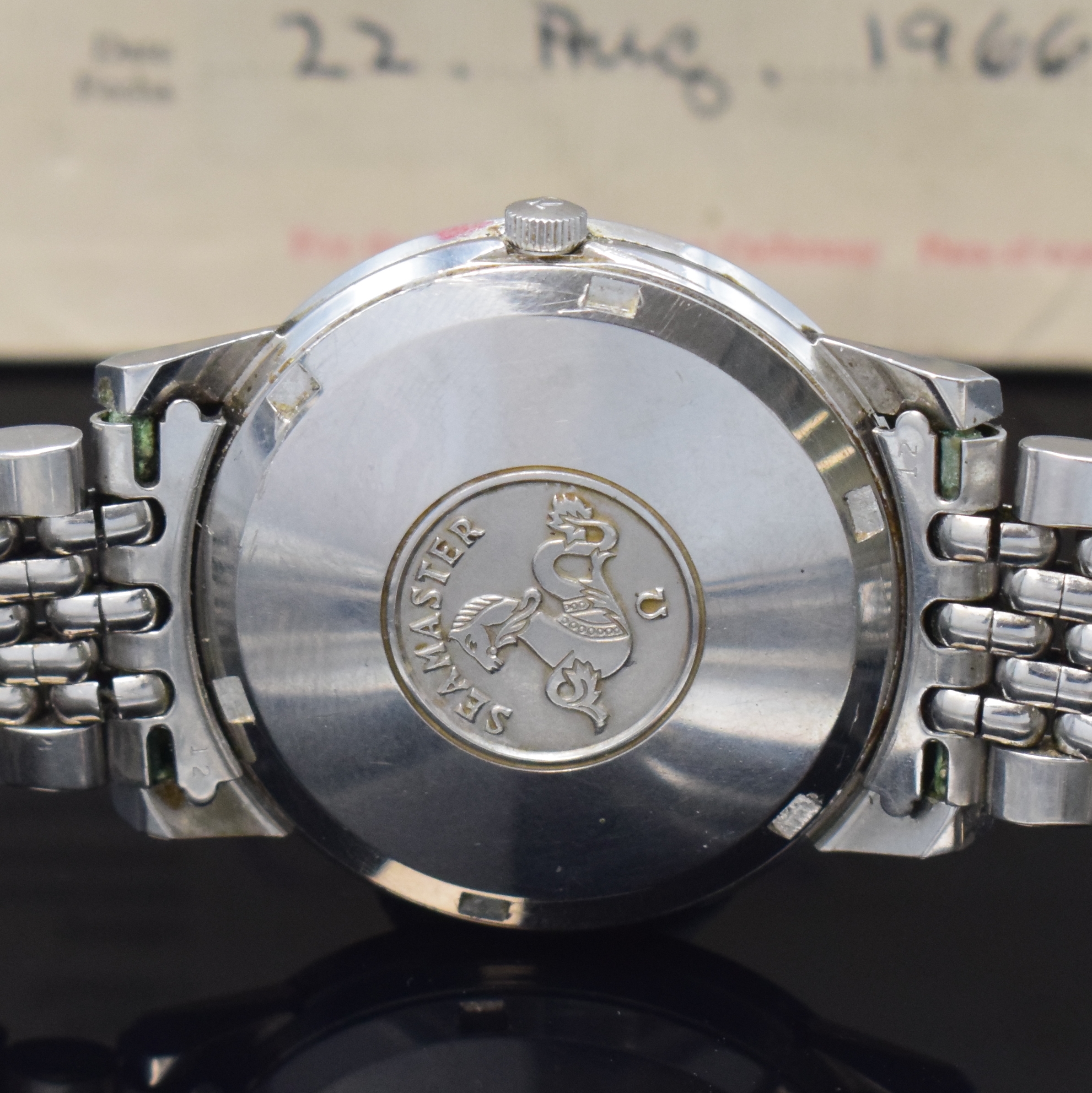 Detail c: OMEGA Seamaster Herrenarmbanduhr in Stahl Referenz 165.003, Schweiz verk. lt. beil. Garantie 08/1966, Automatik, orig. Gliederband m. Faltschl., ...