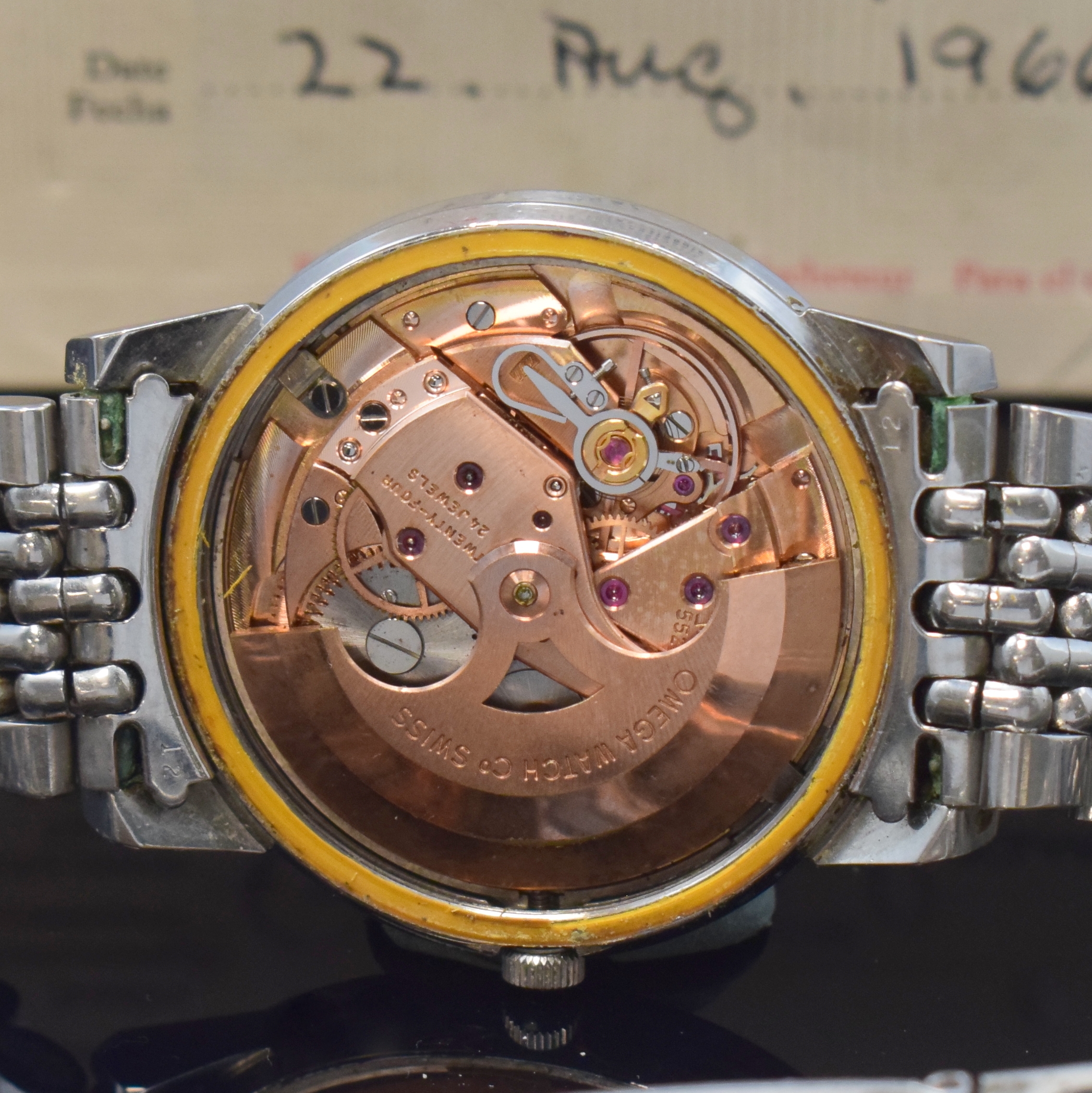 Detail e: OMEGA Seamaster Herrenarmbanduhr in Stahl Referenz 165.003, Schweiz verk. lt. beil. Garantie 08/1966, Automatik, orig. Gliederband m. Faltschl., ...