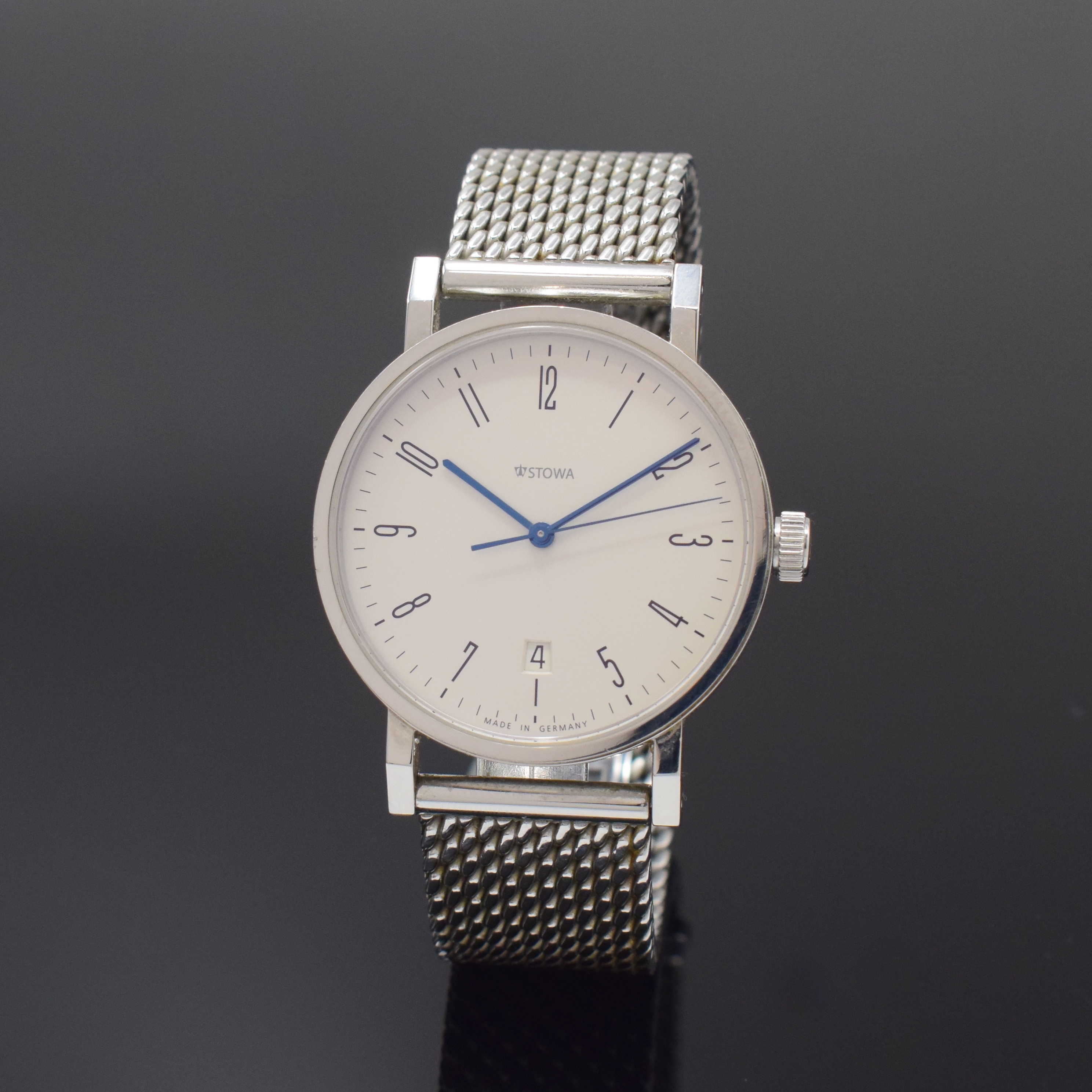 STOWA Antea Herrenarmbanduhr, Deutschland um 2005, Automatik, beids. vergl. Edelstahlgeh. inkl. neutr. Stahlband, Boden 6 -fach verschr., Saphirglas, ...
