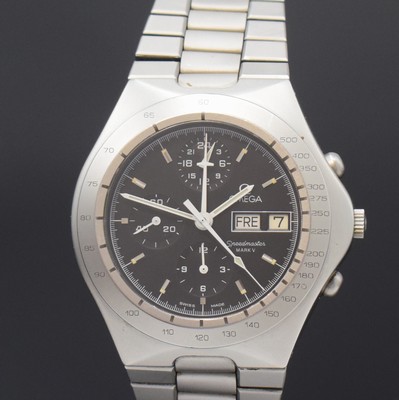 26795024a - OMEGA chronograph Speedmaster Mark V reference 376.0806, Switzerland around 1984, self winding, stainless steel case including bracelet with deployant clasp, snap on case back, bezel with engraved tachometer graduation, black dial with applied hour- indices, white hands, day and date, 24-hour- display, copper coloured movement calibre 1045, 17 jewels, diameter approx. 42 mm, length approx. 21,5 cm, condition 2, property of a collector