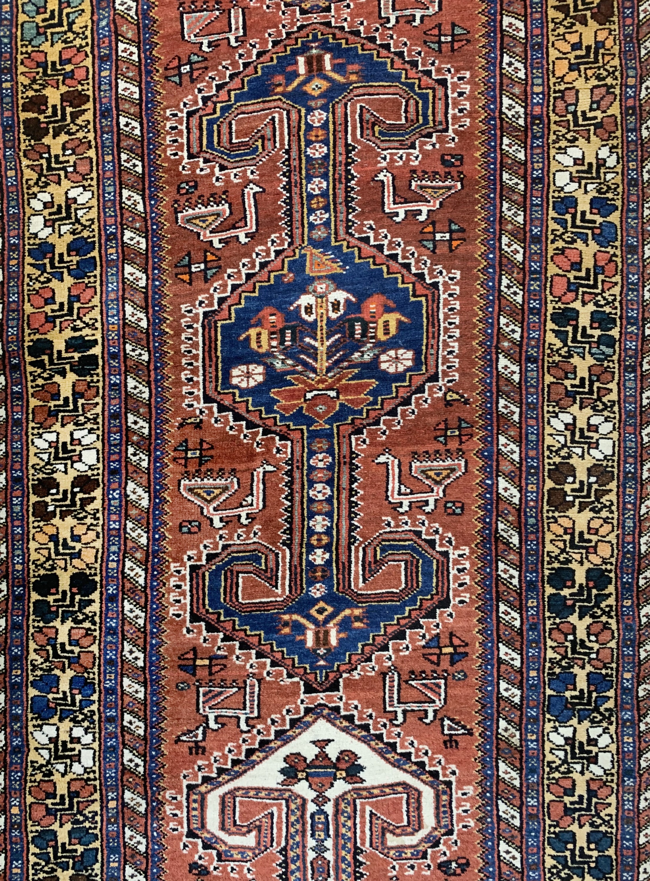 Detail b: Ghaschgai alt, Persien, Anfang 20.Jhd, Wolle auf Wolle, ca. 350 x 110 cm, EHZ: 2