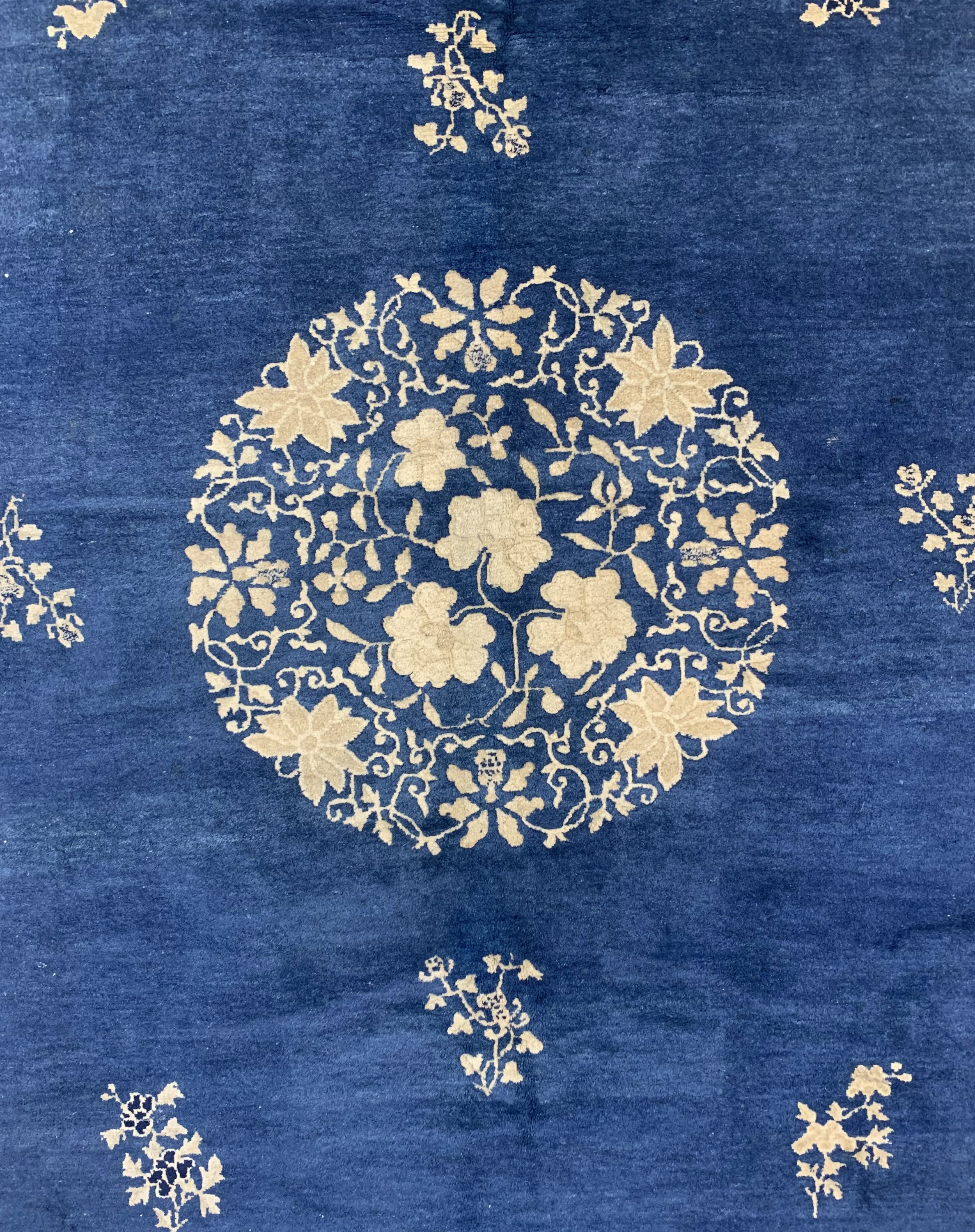 Detail c: Antiker Peking, China, um 1900, Wolle auf Baumwolle, ca. 350 x 273 cm, EHZ: 3-4