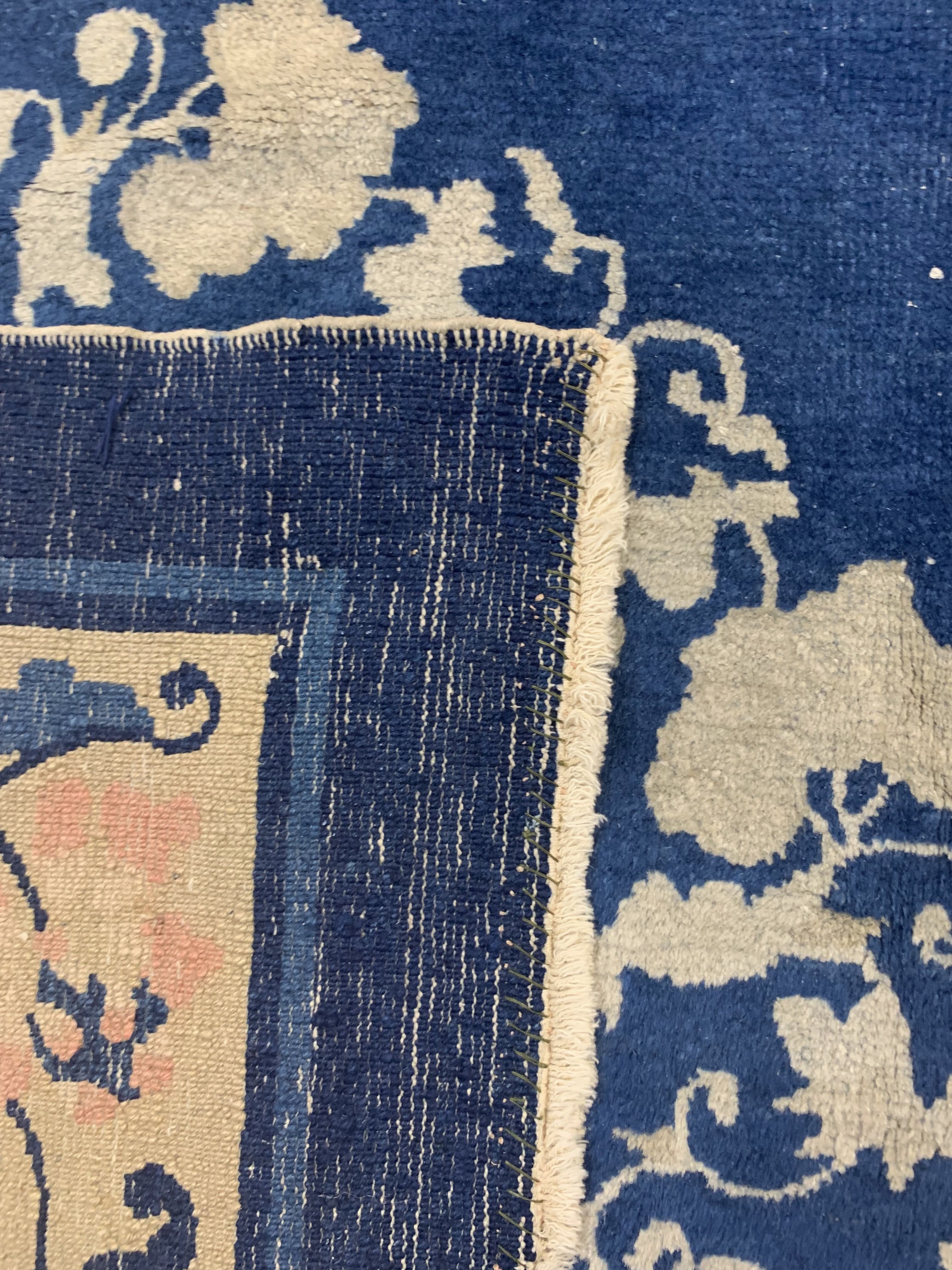 Detail g: Antiker Peking, China, um 1900, Wolle auf Baumwolle, ca. 350 x 273 cm, EHZ: 3-4