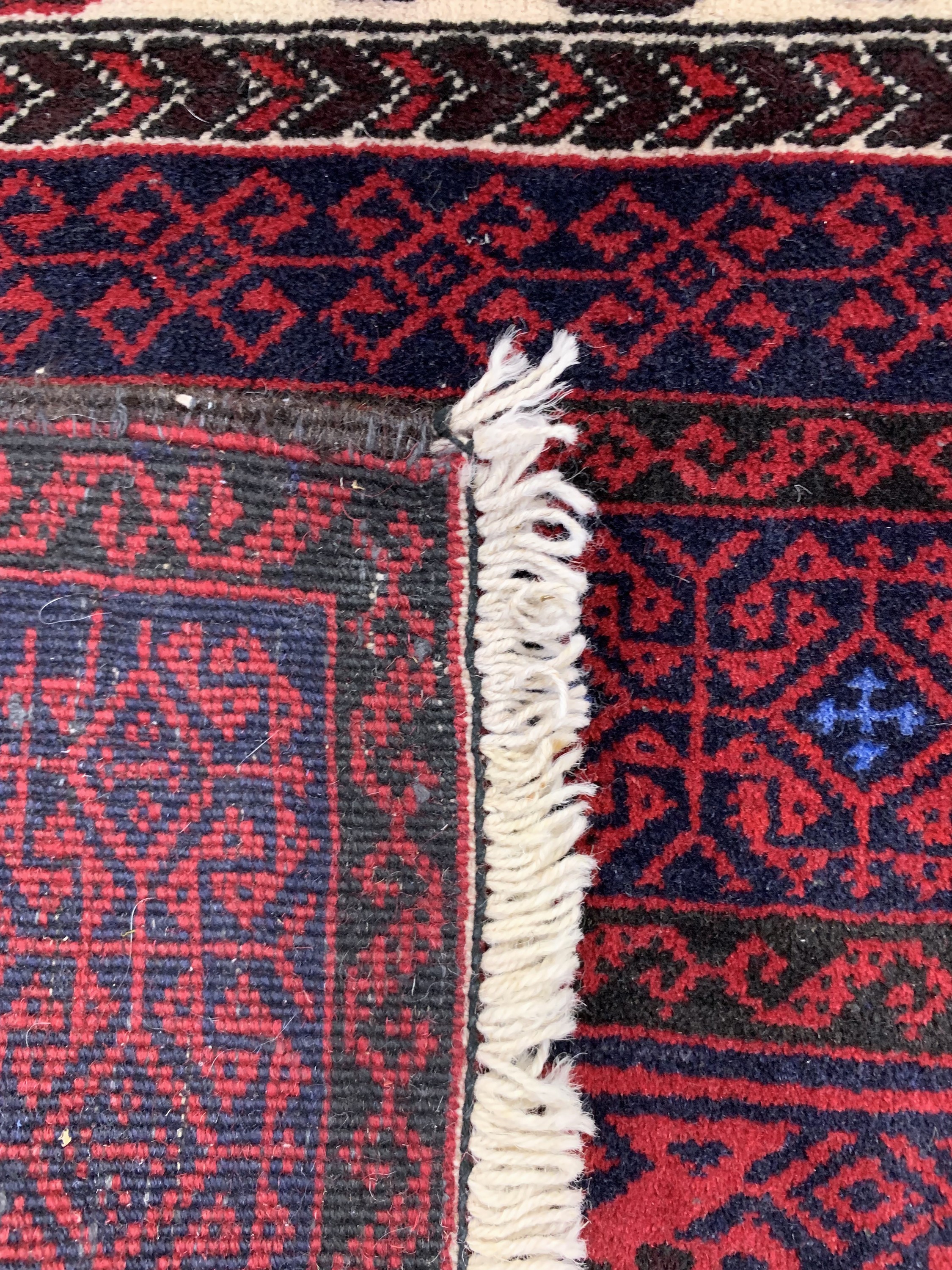 Detail d: Belutsch, Persien, Mitte 20.Jhd, Wolle auf Wolle, ca. 205 x 105 cm, EHZ: 1-2