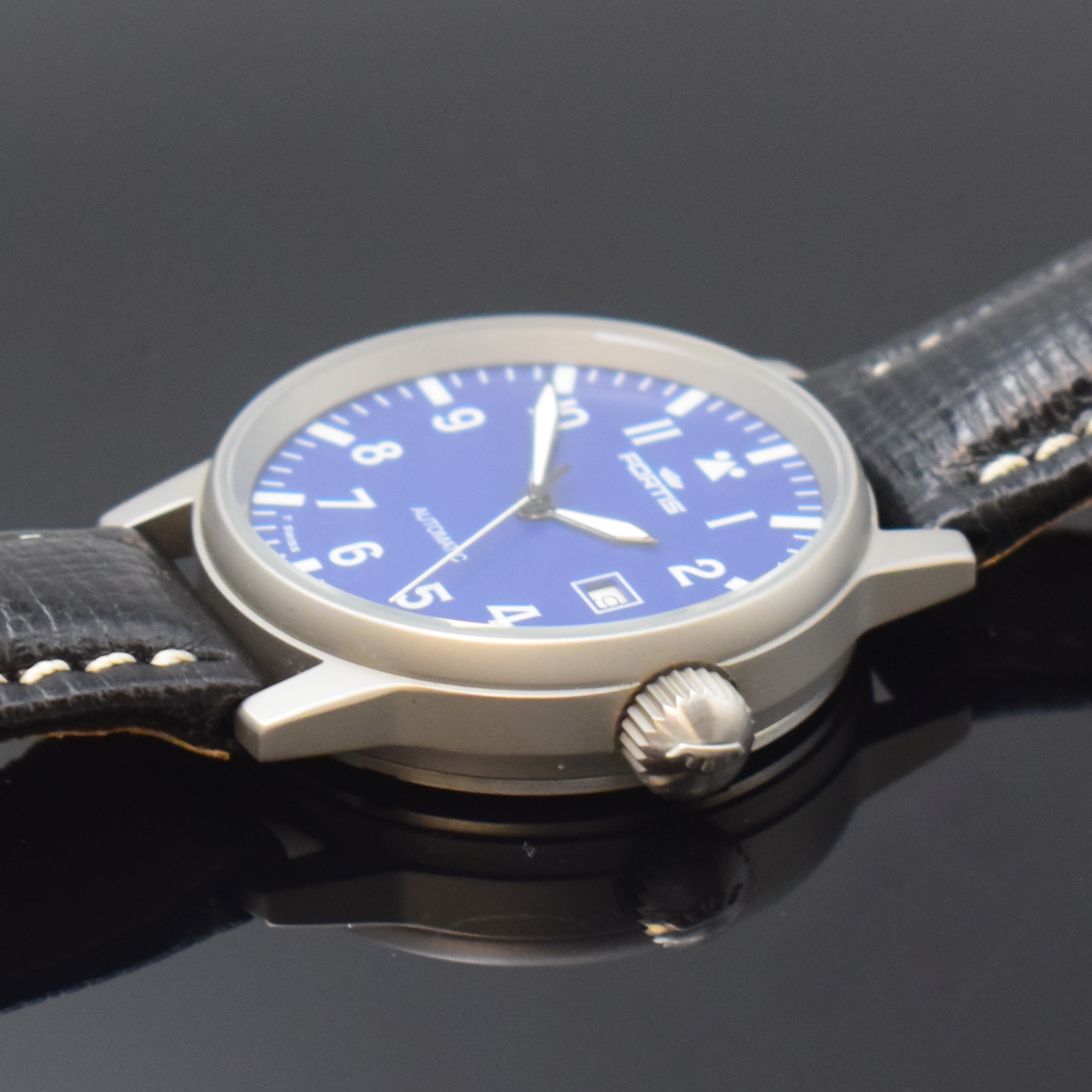 Detail c: FORTIS Automatic große Herrenarmbanduhr im Militär-Design in Stahl Referenz 595.10.46.1, Schweiz um 1995, Automatik, mattiertes u. verschr. Geh., ...