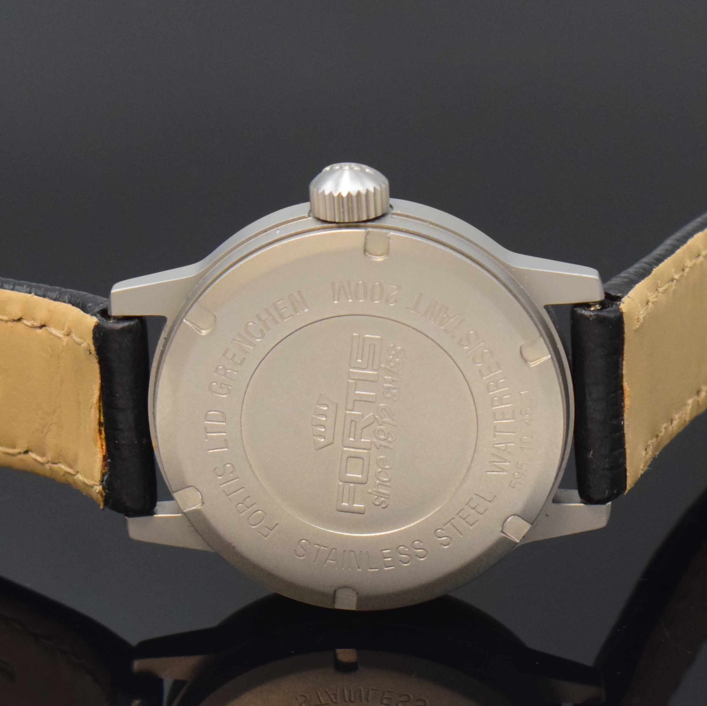 Detail d: FORTIS Automatic große Herrenarmbanduhr im Militär-Design in Stahl Referenz 595.10.46.1, Schweiz um 1995, Automatik, mattiertes u. verschr. Geh., ...