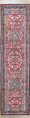 Image Isfahan fine, China, late 20th century, wool on cotton, approx. 307 x 84 cm, condition: ...