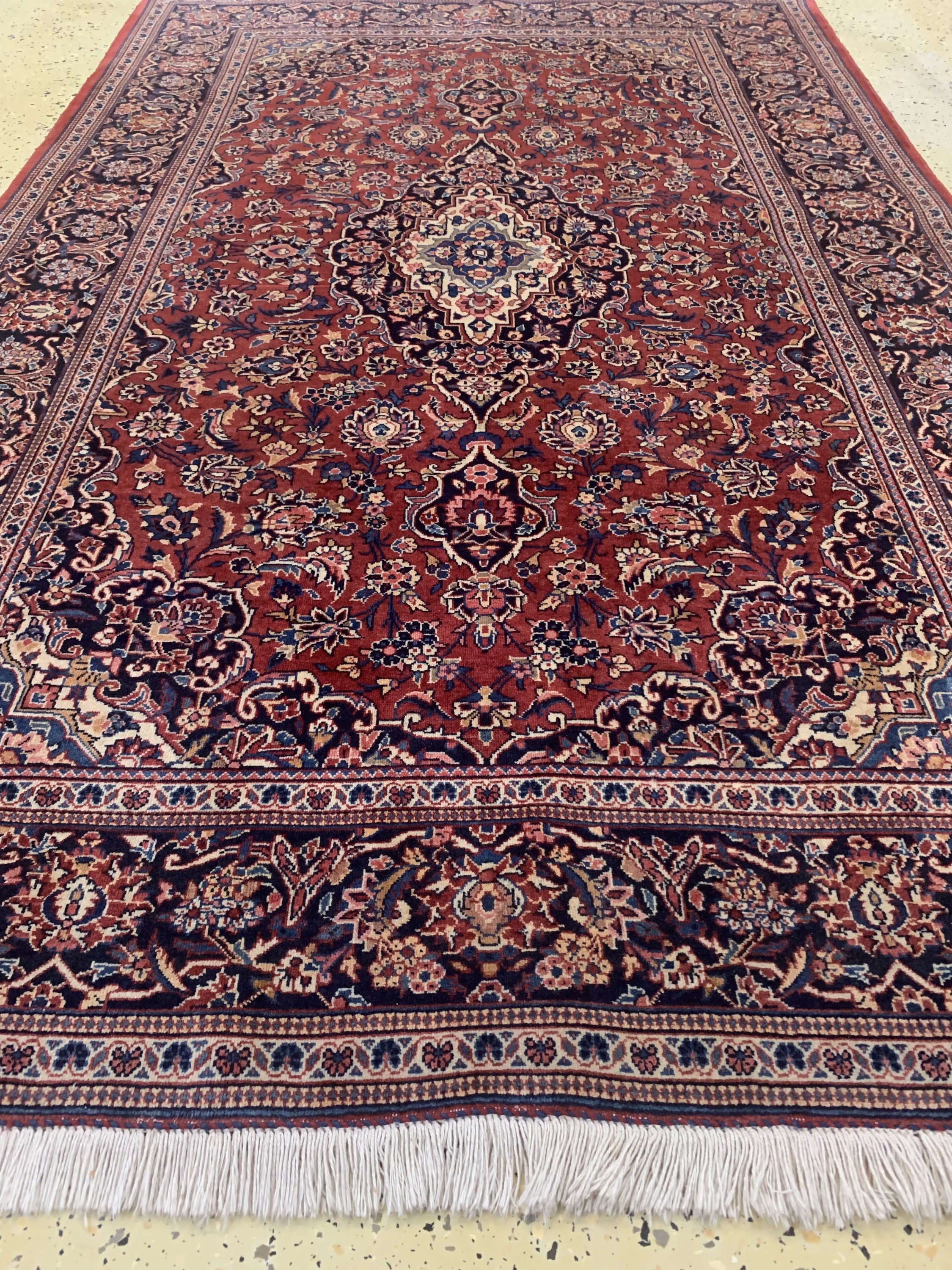 Detail c: Keschan Kork fein, Persien, Anfang 20.Jhd, Korkwolle auf Baumwolle, ca. 206 x 133 cm, EHZ: 2, (Fransen erneuert)