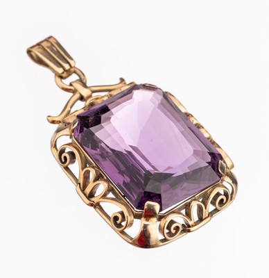 Image 14 kt Gold Amethyst-Anhänger, Idar Oberstein um 1938/40, GG 585/000, facett. ...