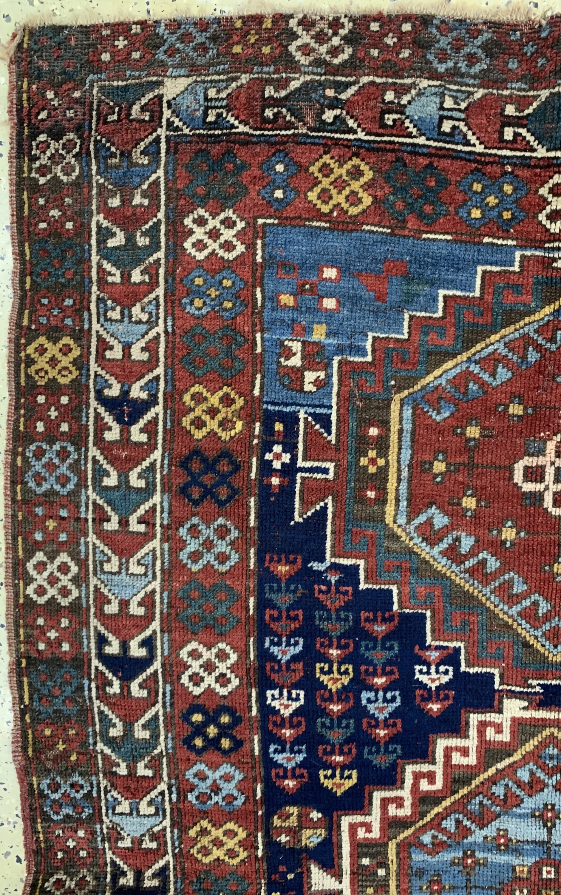 Detail c: Antiker Kazak, Kaukasus, 19.Jhd, Wolle auf Wolle, ca. 180 x 120 cm, EHZ: 3-4