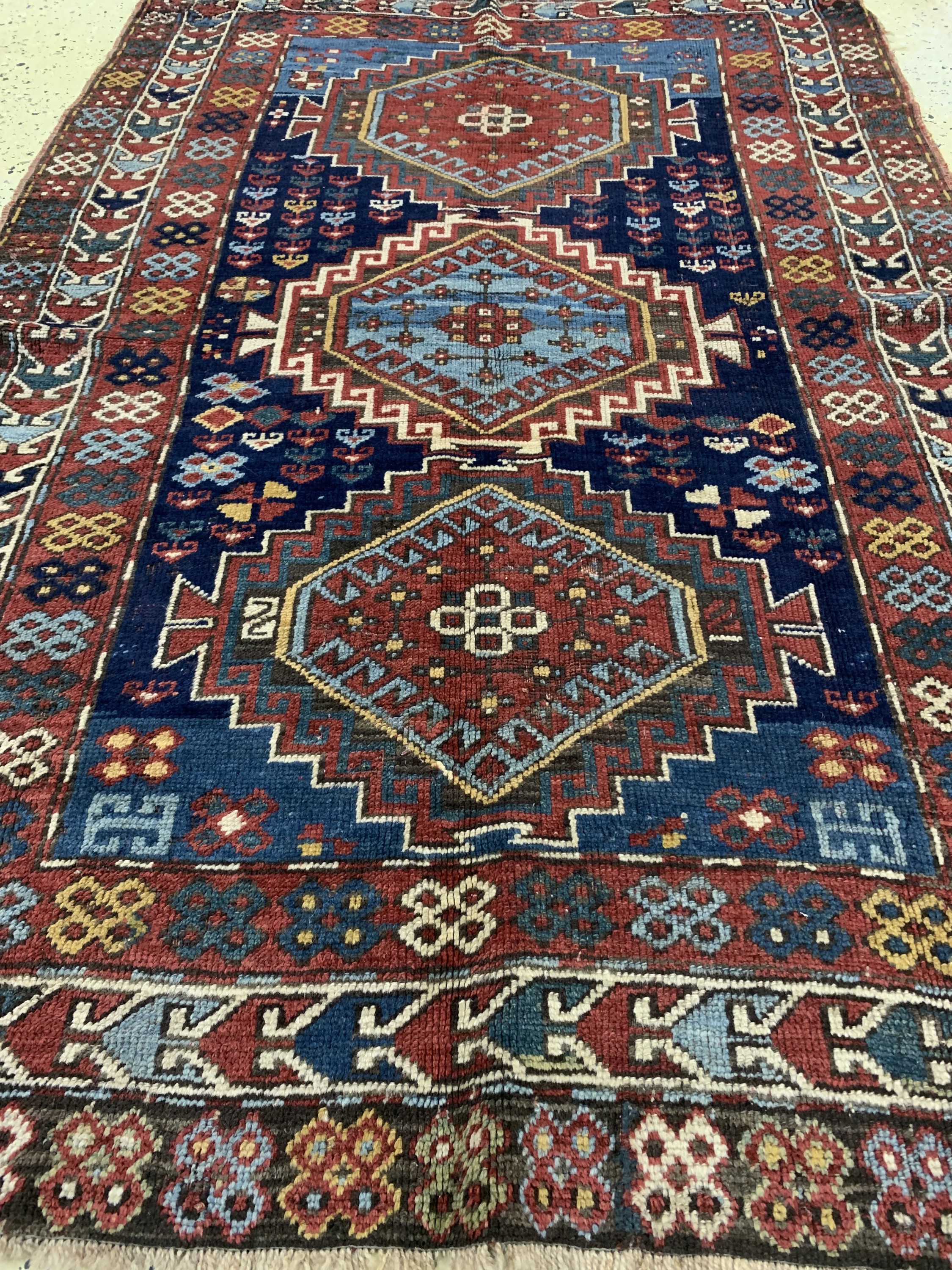 Detail e: Antiker Kazak, Kaukasus, 19.Jhd, Wolle auf Wolle, ca. 180 x 120 cm, EHZ: 3-4