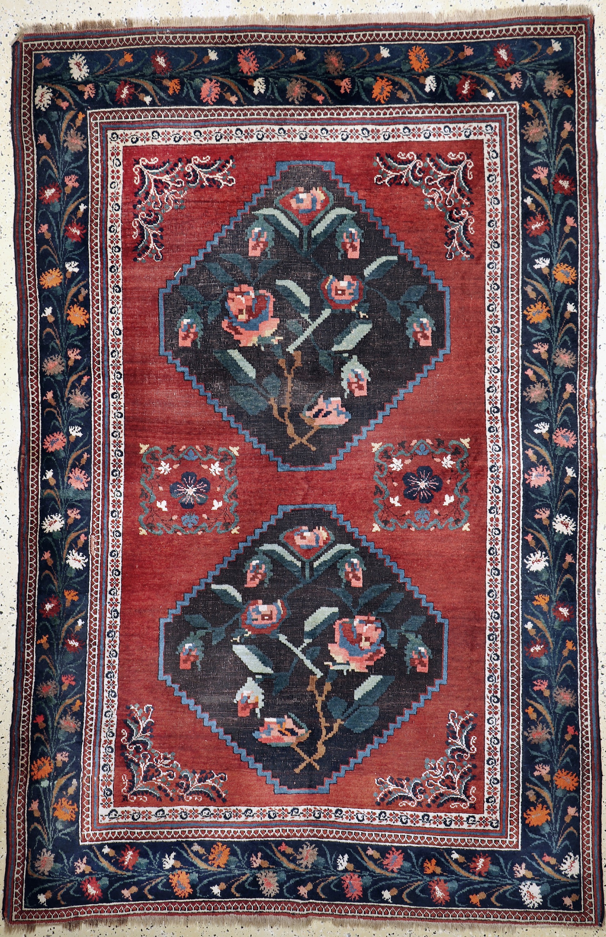 Antiker Karabagh, Kaukasus, 19.Jhd, Wolle auf Wolle, ca. 260 x 170 cm, EHZ: 3-4