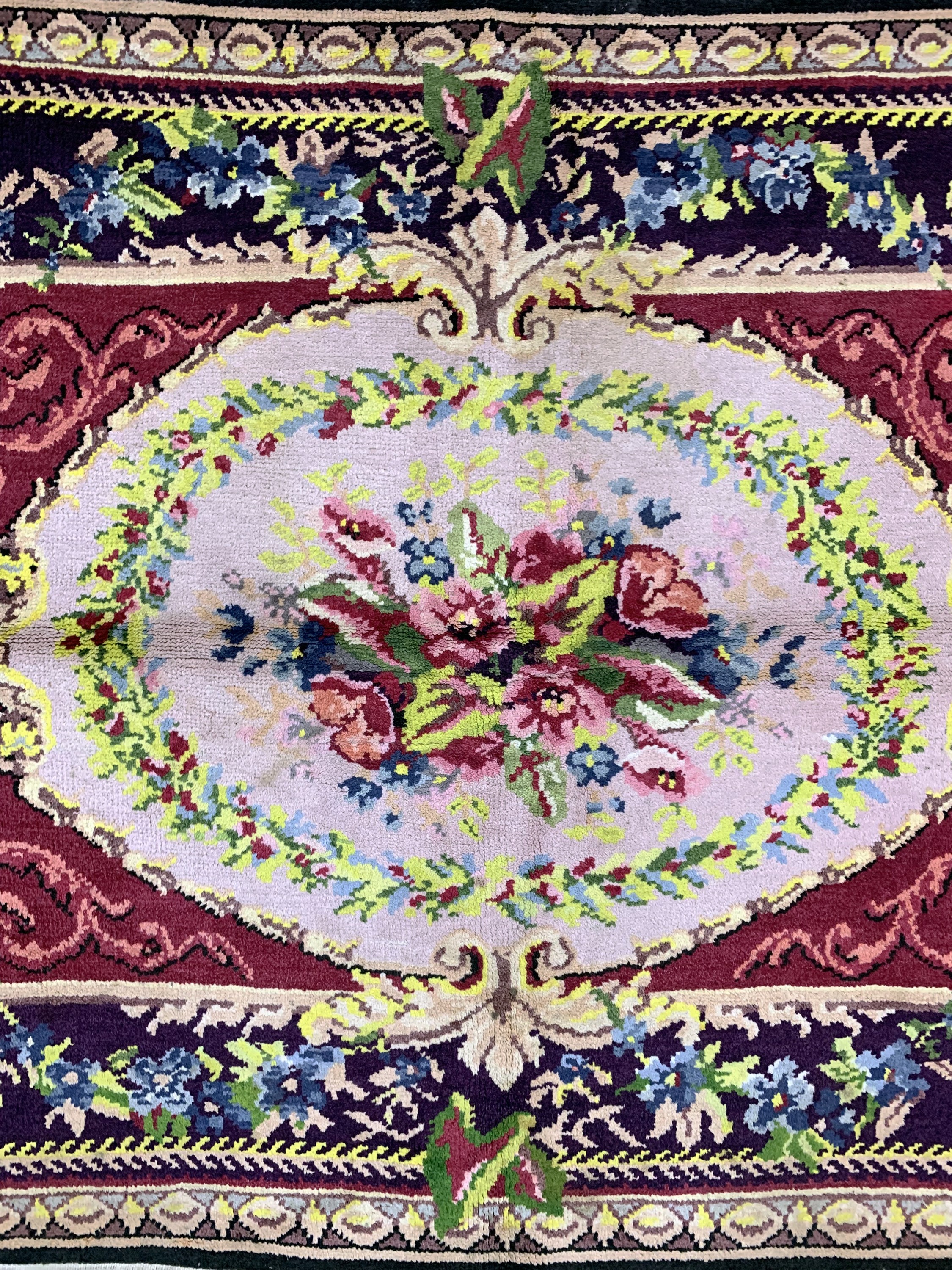 Detail c: Aubusson stil, Rumänien, ca. 50 Jahre, Wolle auf Baumwolle, ca. 205 x 140 cm, EHZ: 2