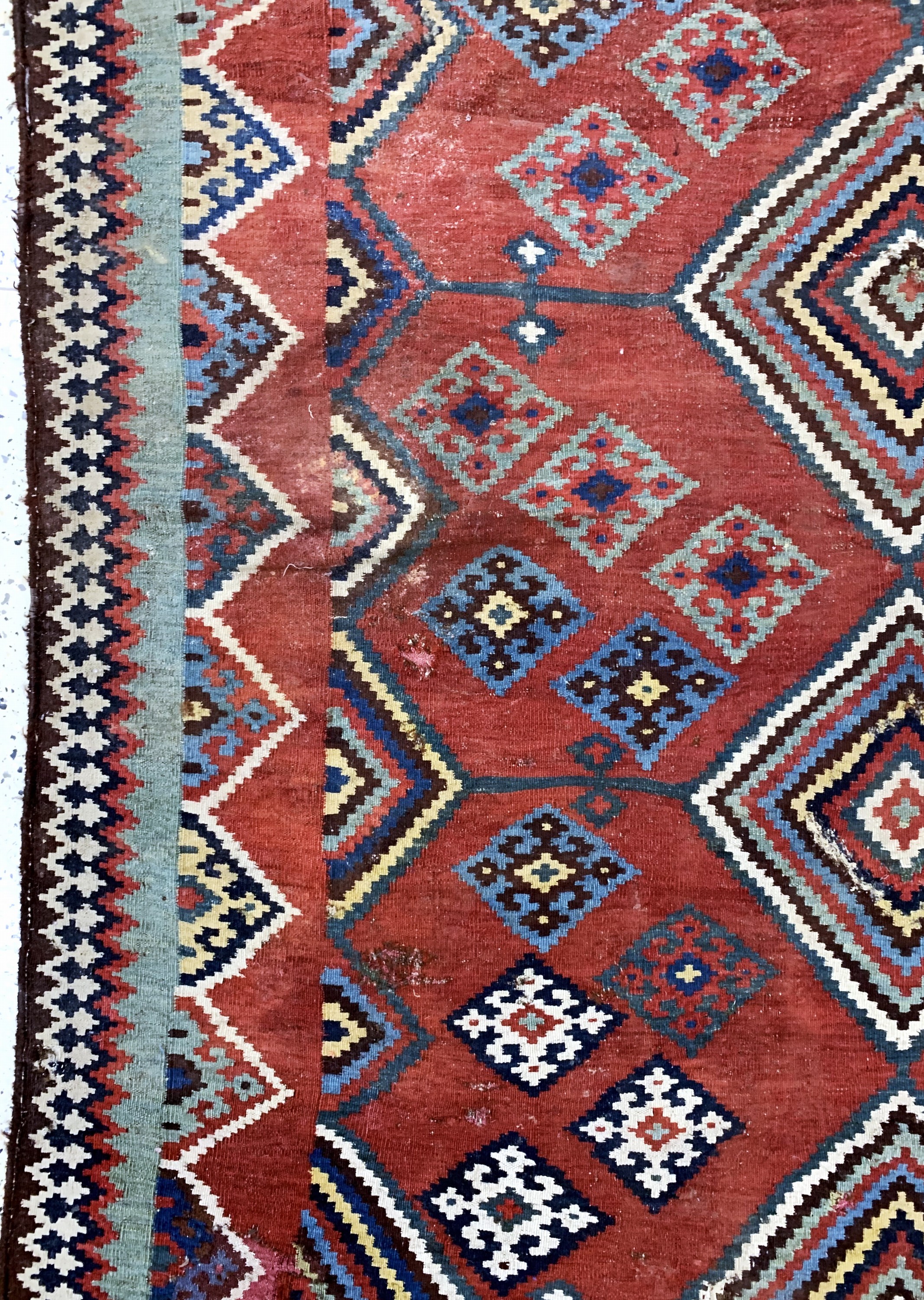 Detail c: Ghaschgai Kelim antik, Persien, 19.Jhd, Wolle auf Wolle, ca. 313 x 170 cm, EHZ: 3, (Restaurierungen)