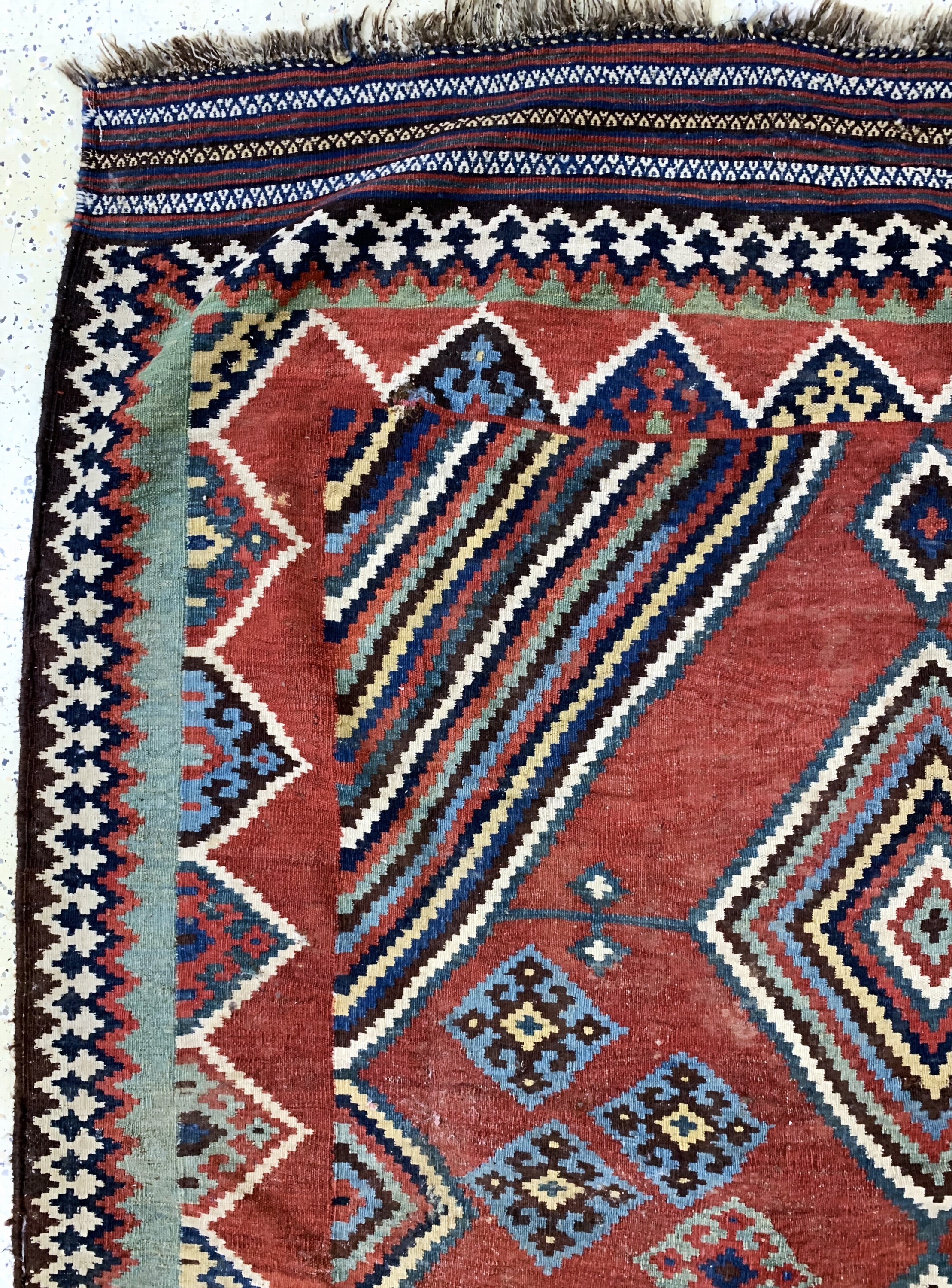Detail e: Ghaschgai Kelim antik, Persien, 19.Jhd, Wolle auf Wolle, ca. 313 x 170 cm, EHZ: 3, (Restaurierungen)
