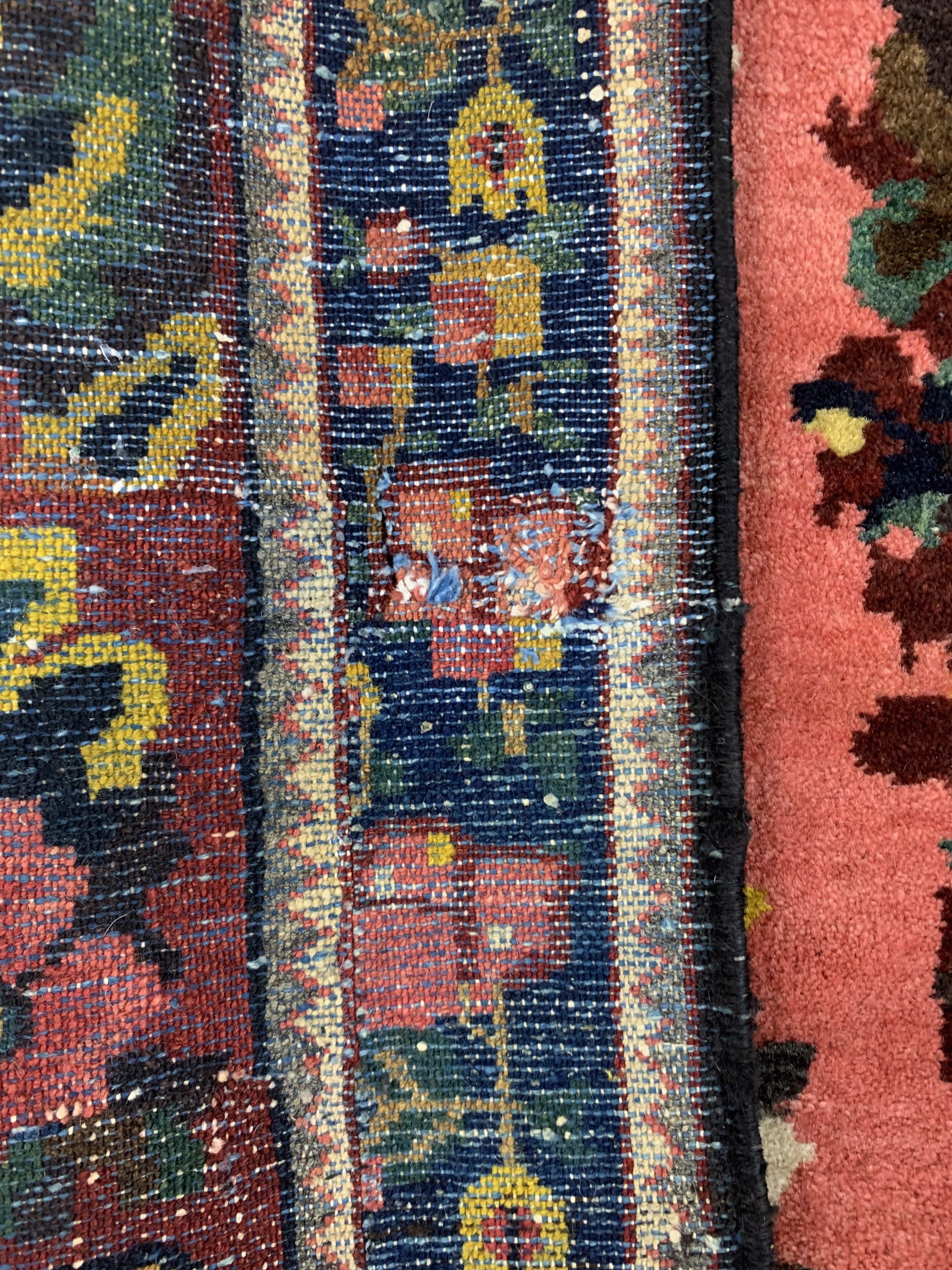 Detail e: Bachtiar"Gol-Farang", Persien, Mitte 20.Jhd, Wolle auf Baumwolle, ca. 200 x 160 cm,EHZ: 4, (Restaurierungen & Risse)
