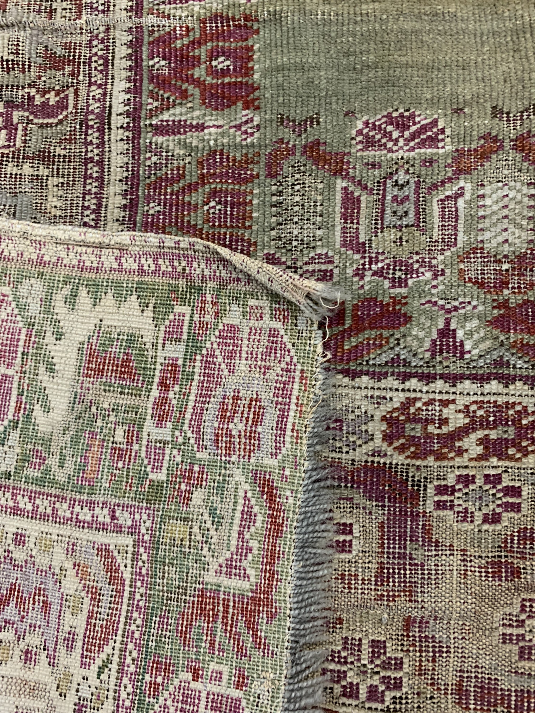 Detail f: Antiker Giordes, Türkei, 19.Jhd, Wolle auf Baumwolle, ca. 190 x 140 cm, EHZ: 4