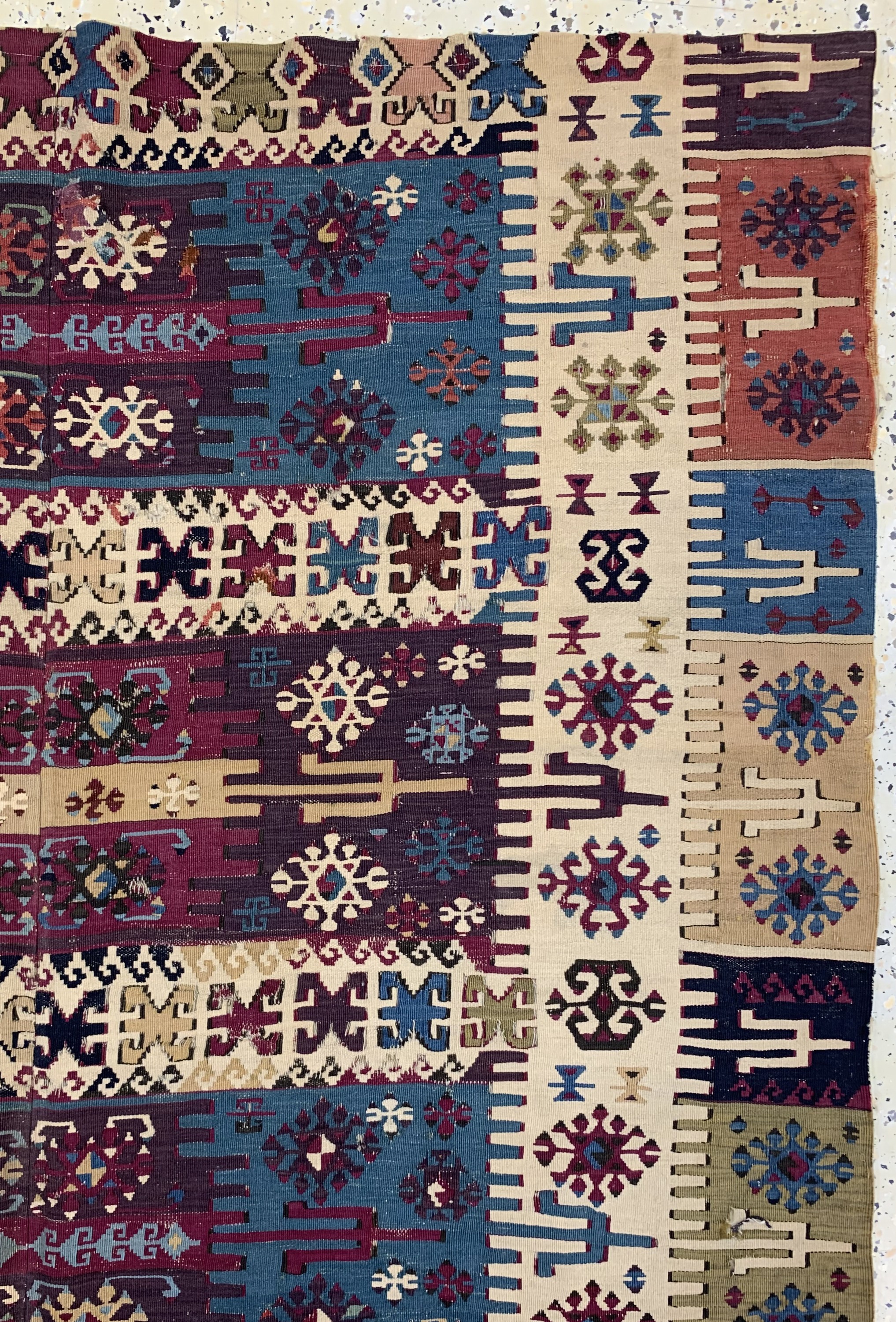 Detail e: Konya Kelim Fragment, Türkei, 19.Jhd, Wolleauf Wolle, ca. 225 x 135 cm, EHZ: 3