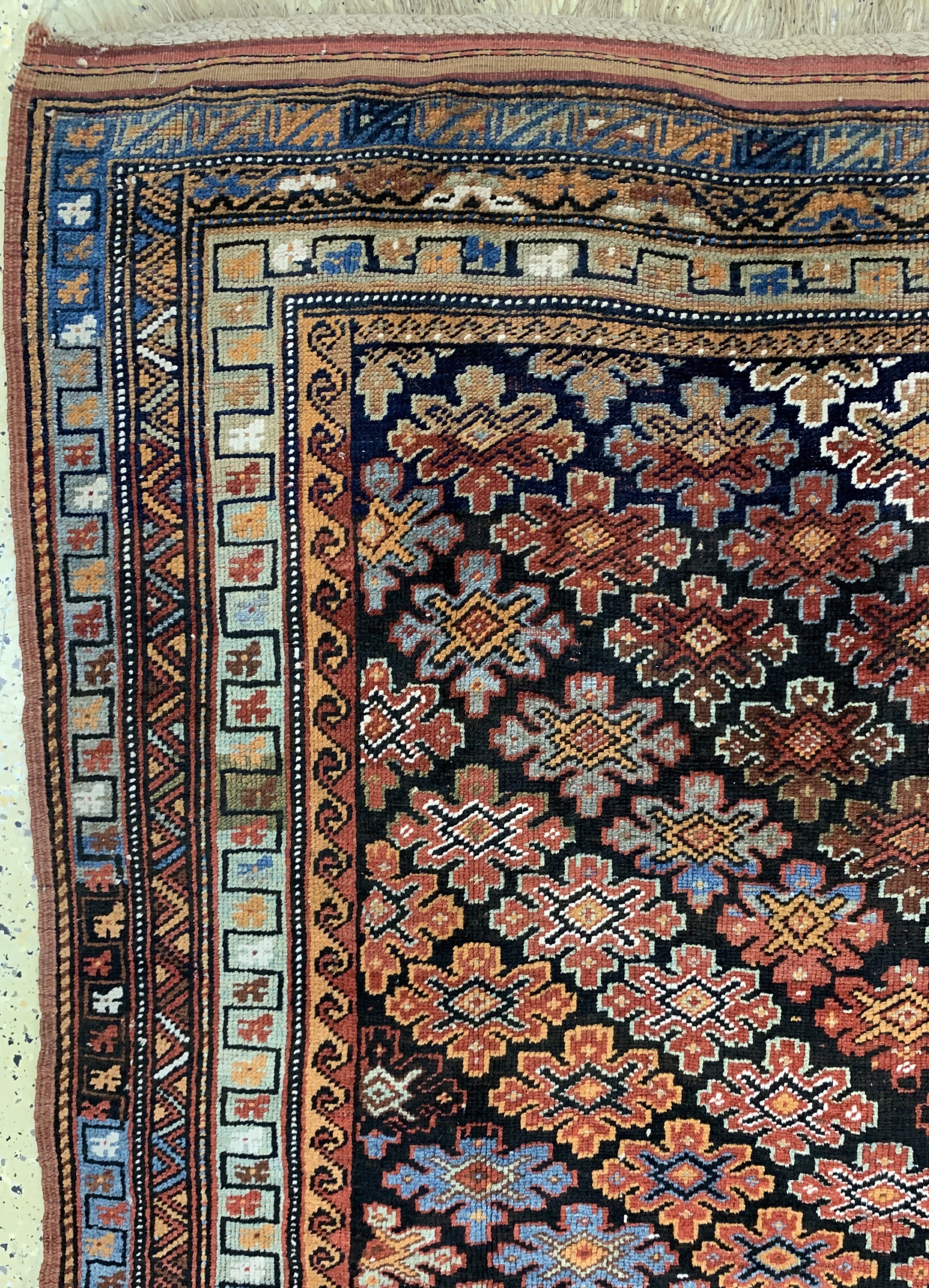 Detail d: Kurdischer Dorfteppich, Persien, um 1900, Wolle auf Baumwolle, ca. 305 x 175 cm, EHZ: 2-3