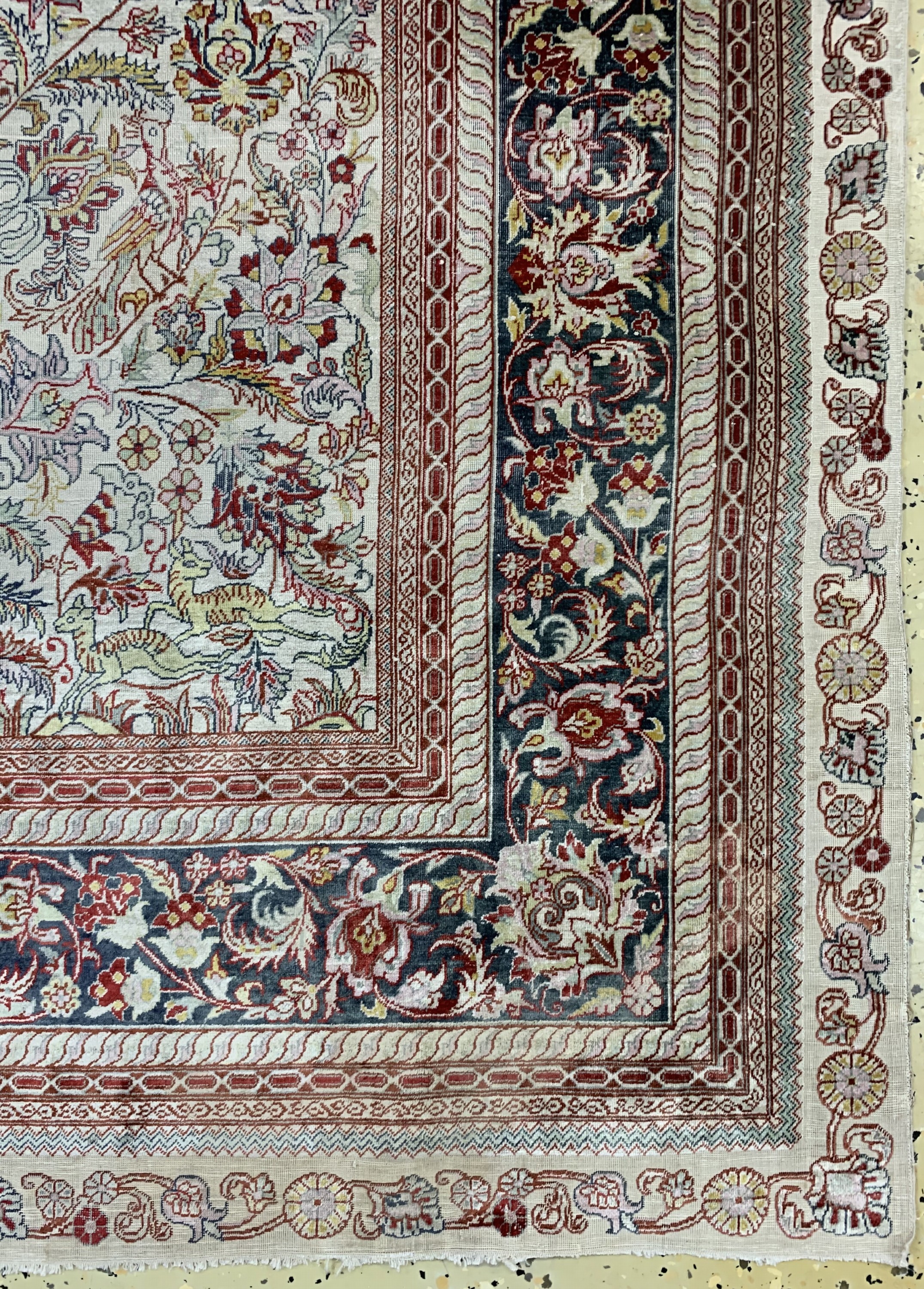 Detail a: Hereke Seide fein, China, Ende 20.Jhd, reine Naturseide, ca. 153 x 103 cm, ca. 1,0 Mio. Kn/qm, EHZ: 3