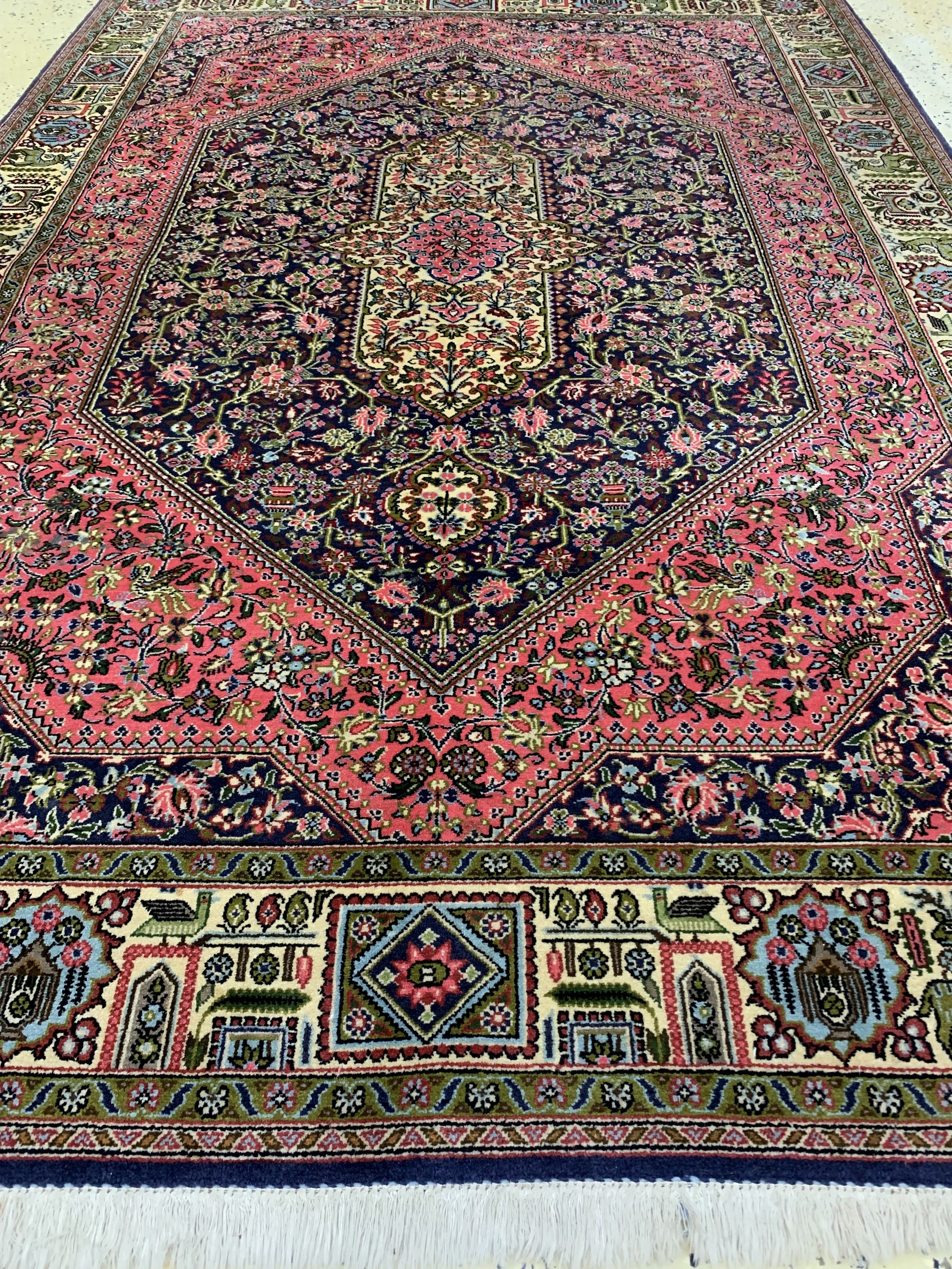 Detail d: Ghom Kork, Persien, ca. 30 Jahre, Korkwolleauf Baumwolle, ca. 209 x 142 cm, EHZ: 2