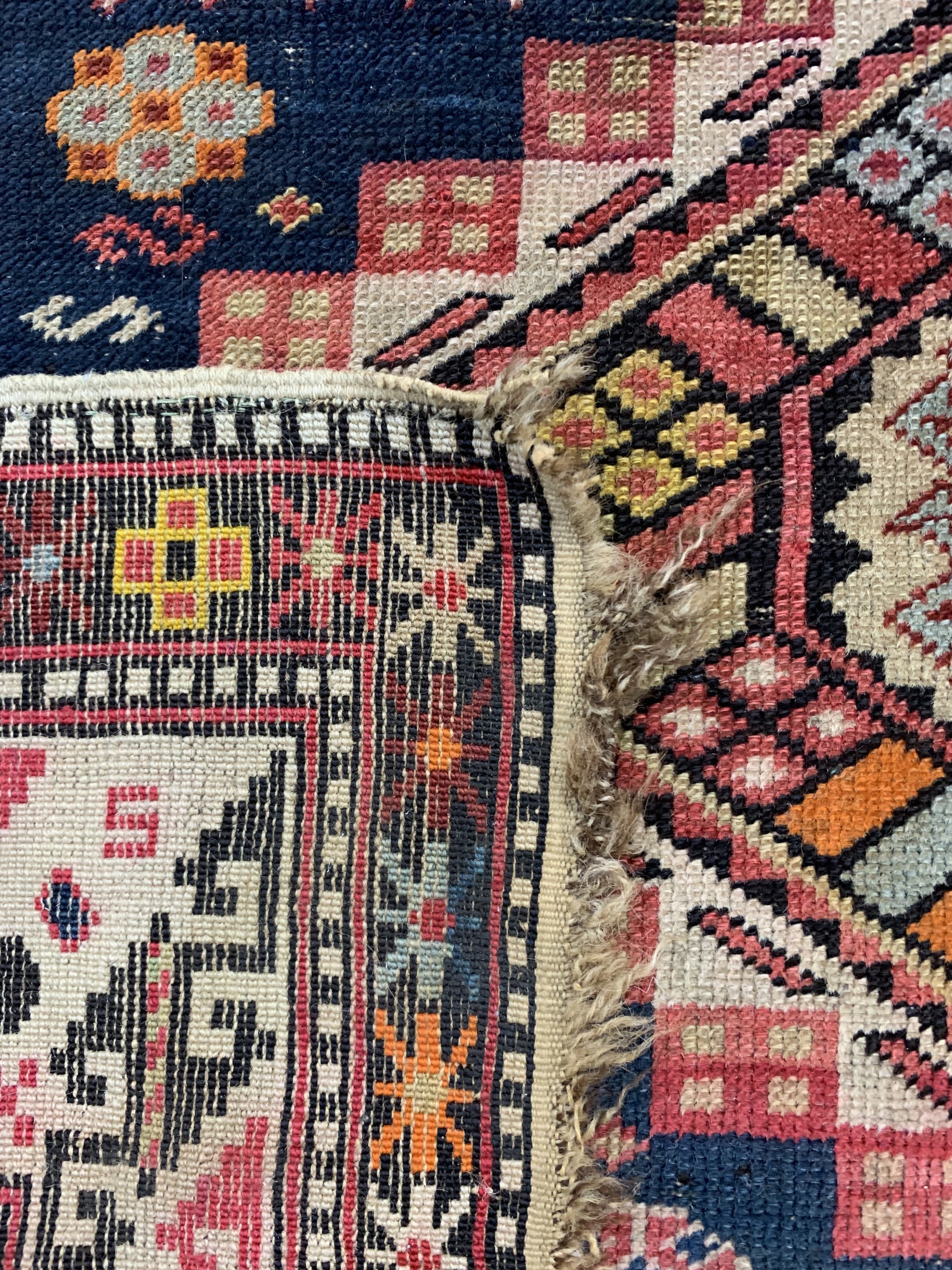 Detail f: Antiker Kazak, Kaukasus, 19.Jhd, Wolle auf Wolle, ca. 165 x 122 cm, EHZ: 4
