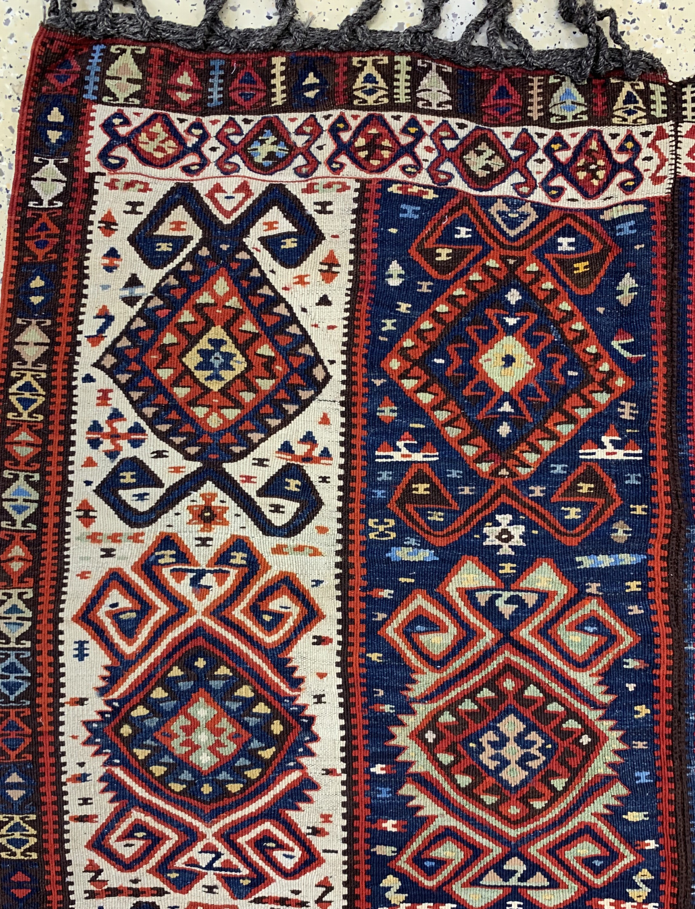 Detail c: Malatya Kelim(2 Bahnig), Türkei, um 1920/1930, Wolle auf Wolle, ca. 205 x 152 cm, EHZ: 2