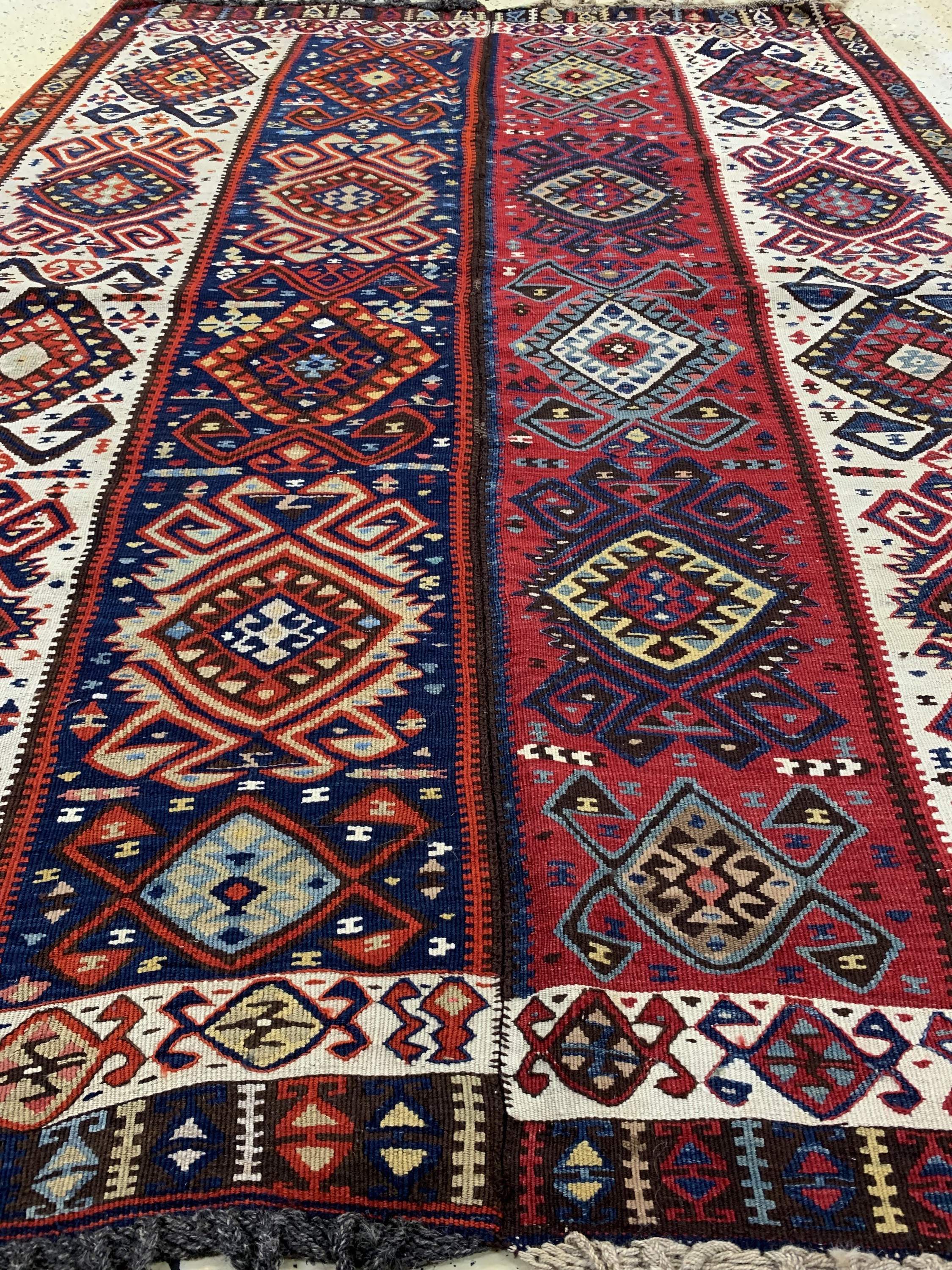 Detail e: Malatya Kelim(2 Bahnig), Türkei, um 1920/1930, Wolle auf Wolle, ca. 205 x 152 cm, EHZ: 2