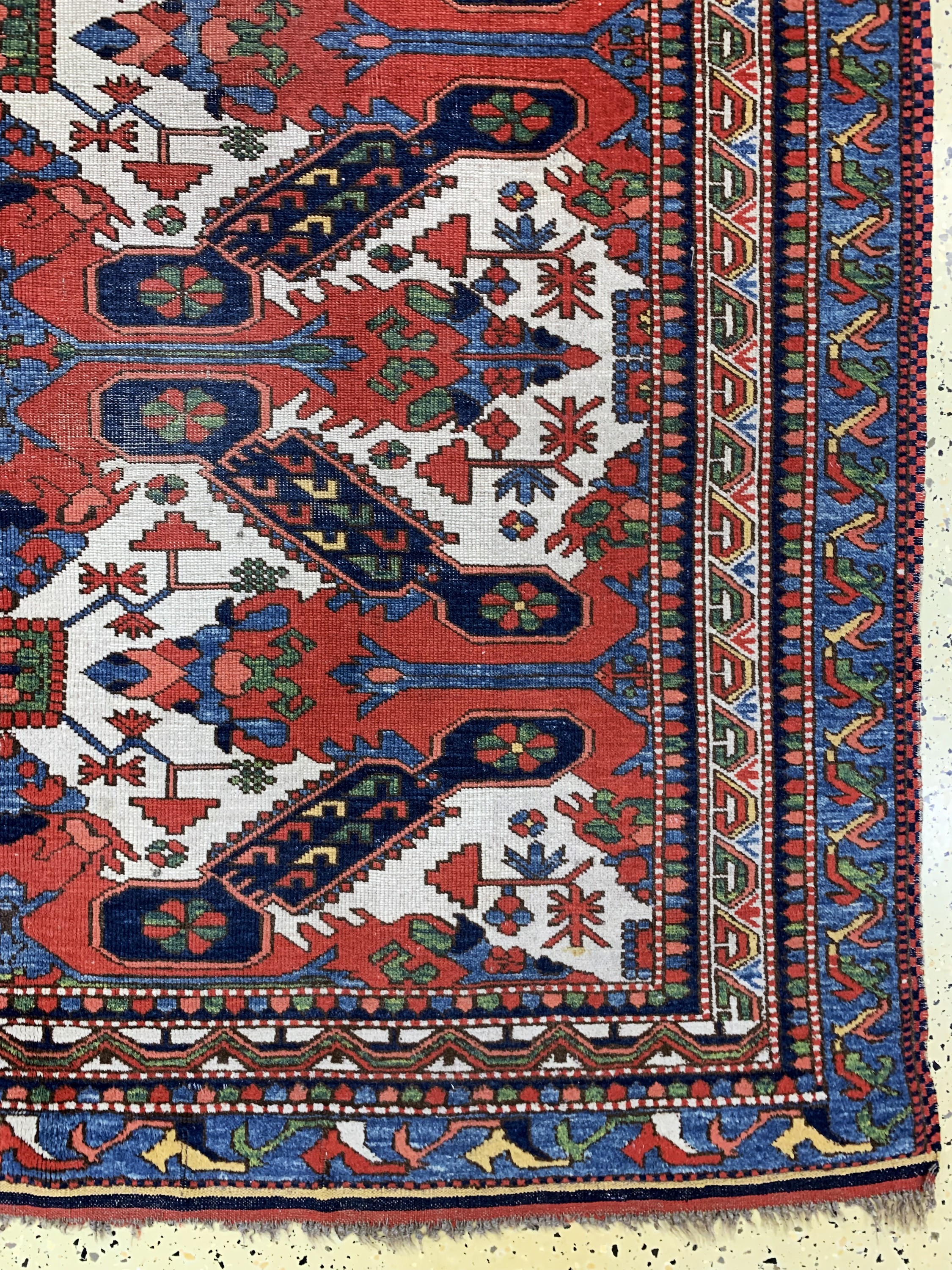 Detail a: Kazak stil"Seychur", Türkei, ca. 50 Jahre, Wolle auf Wolle, ca. 200 x 160 cm, EHZ: 2-3