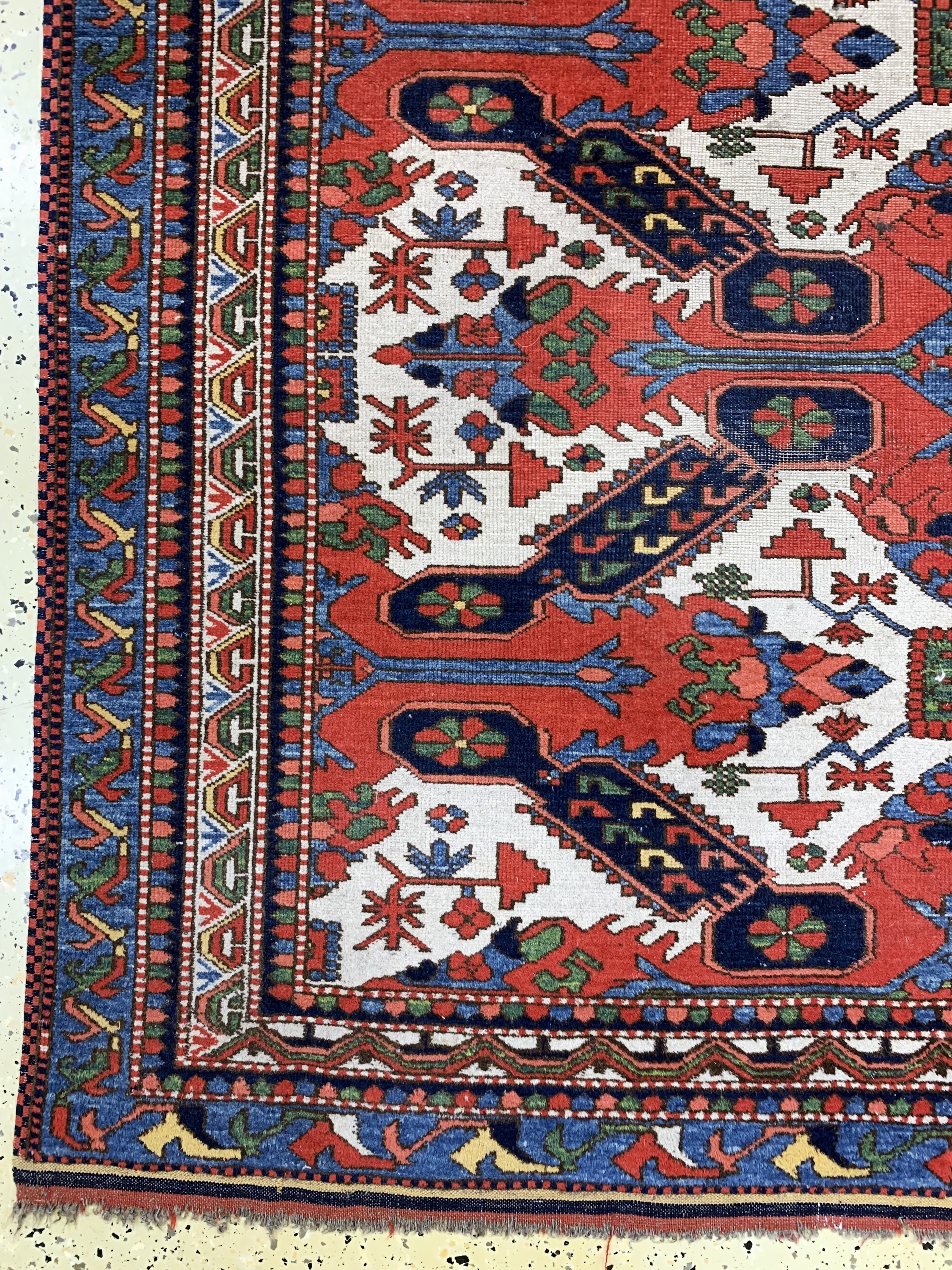 Detail b: Kazak stil"Seychur", Türkei, ca. 50 Jahre, Wolle auf Wolle, ca. 200 x 160 cm, EHZ: 2-3