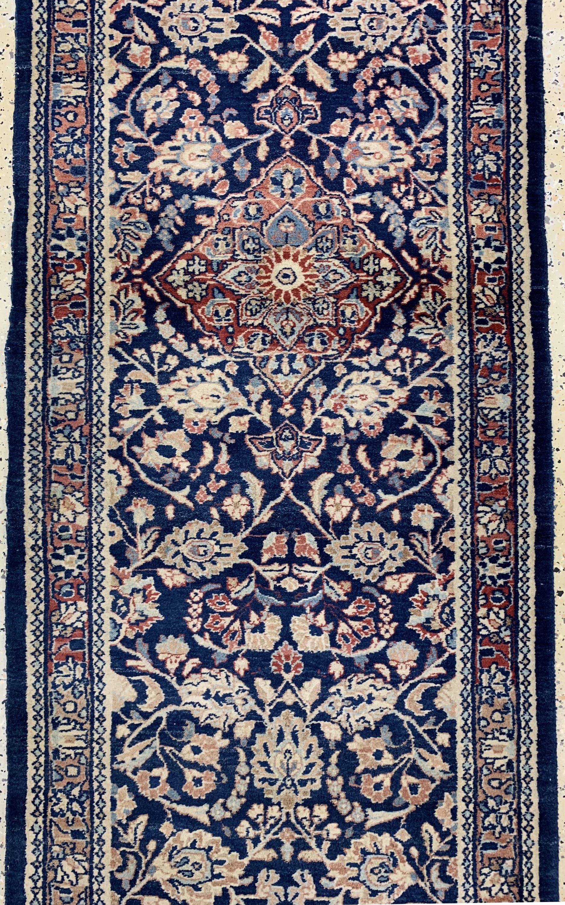 Detail c: Sarogh"Galerie", Persien, ca. 50 Jahre, Wolle auf Baumwolle, ca. 522 x 82 cm, EHZ: 2