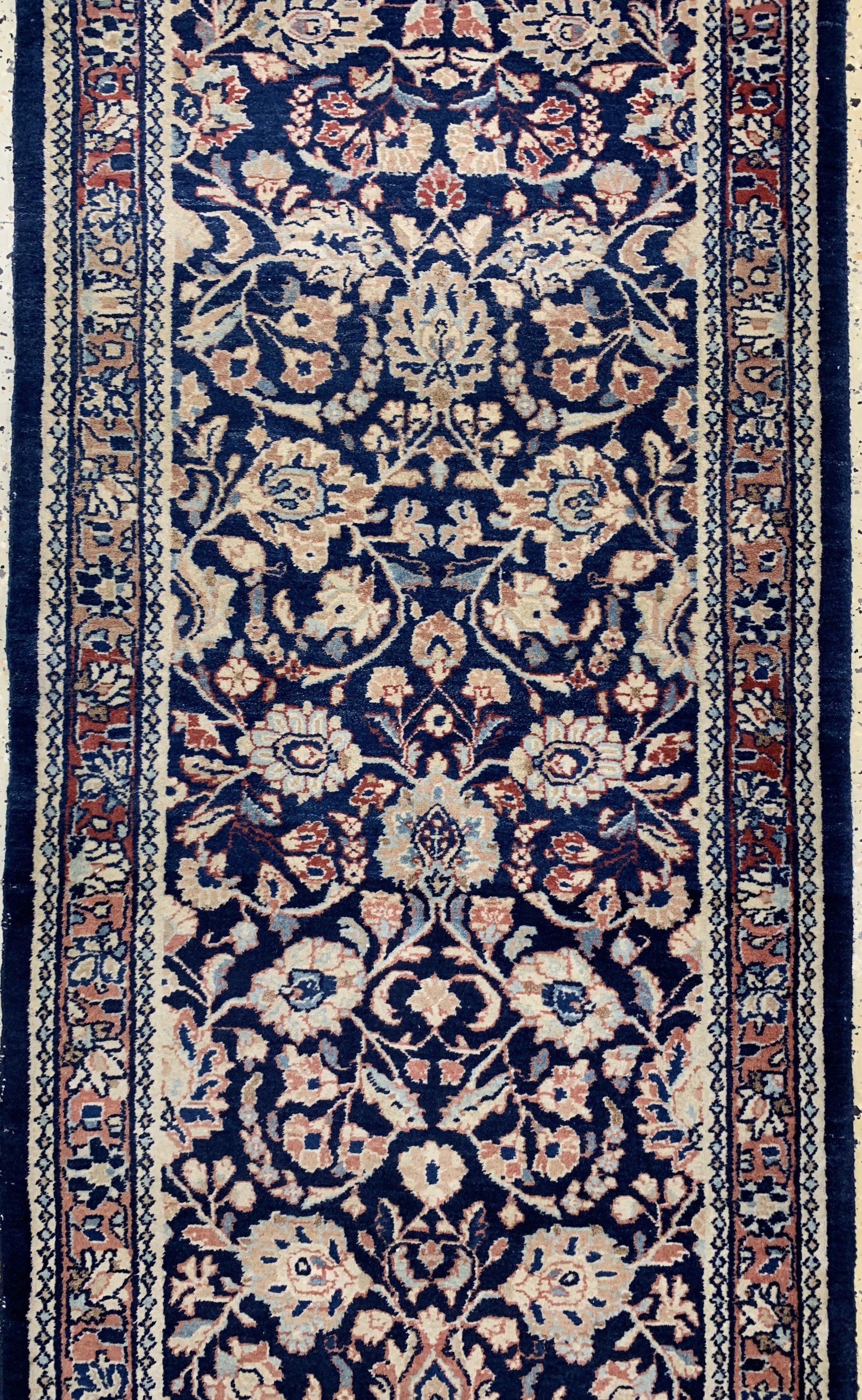 Detail d: Sarogh"Galerie", Persien, ca. 50 Jahre, Wolle auf Baumwolle, ca. 522 x 82 cm, EHZ: 2