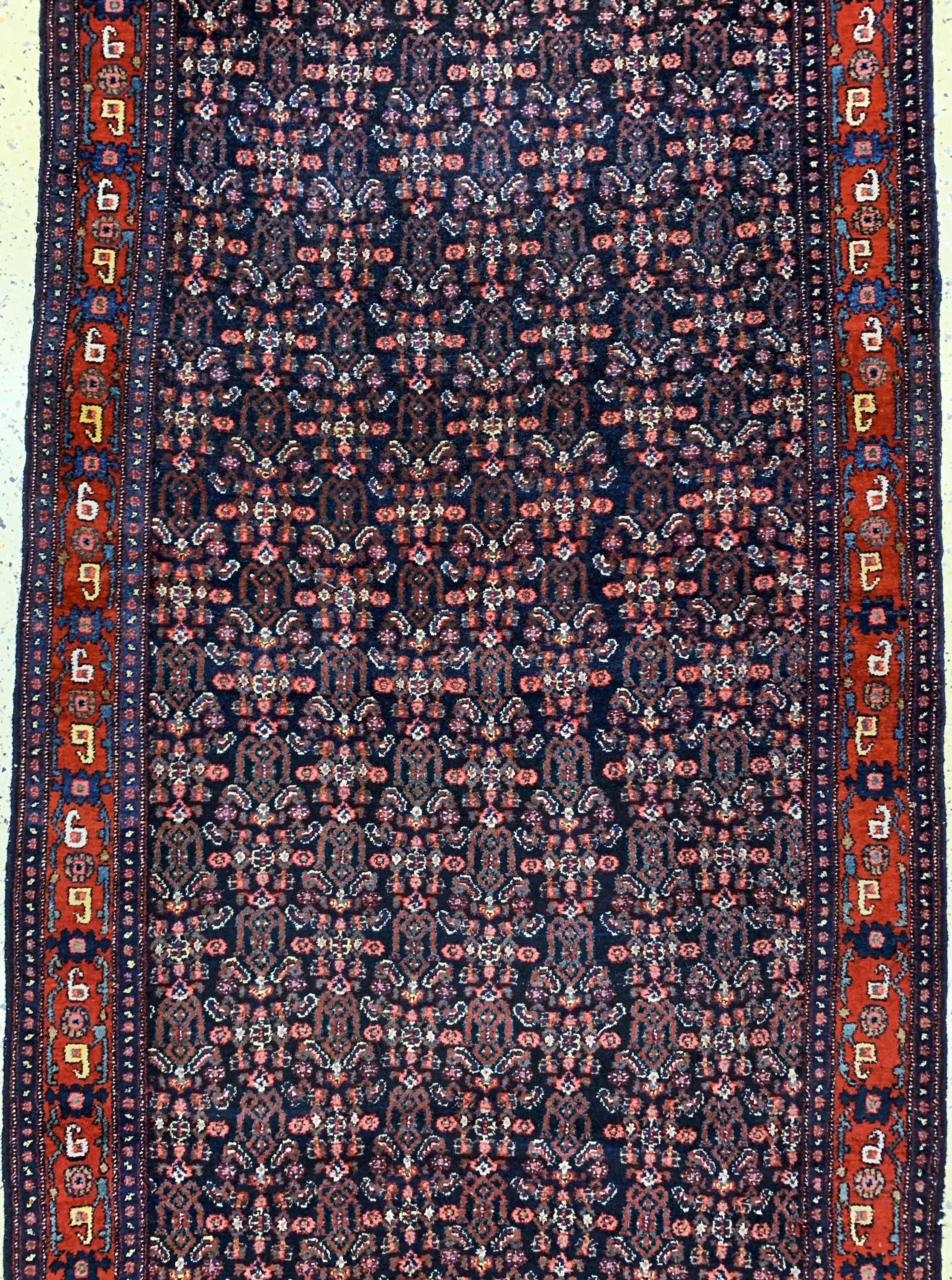 Detail d: Senneh"Galerie"alt, Persien, um 1920/1930, Wolle auf Baumwolle, ca. 600 x 105 cm, EHZ: 2-3