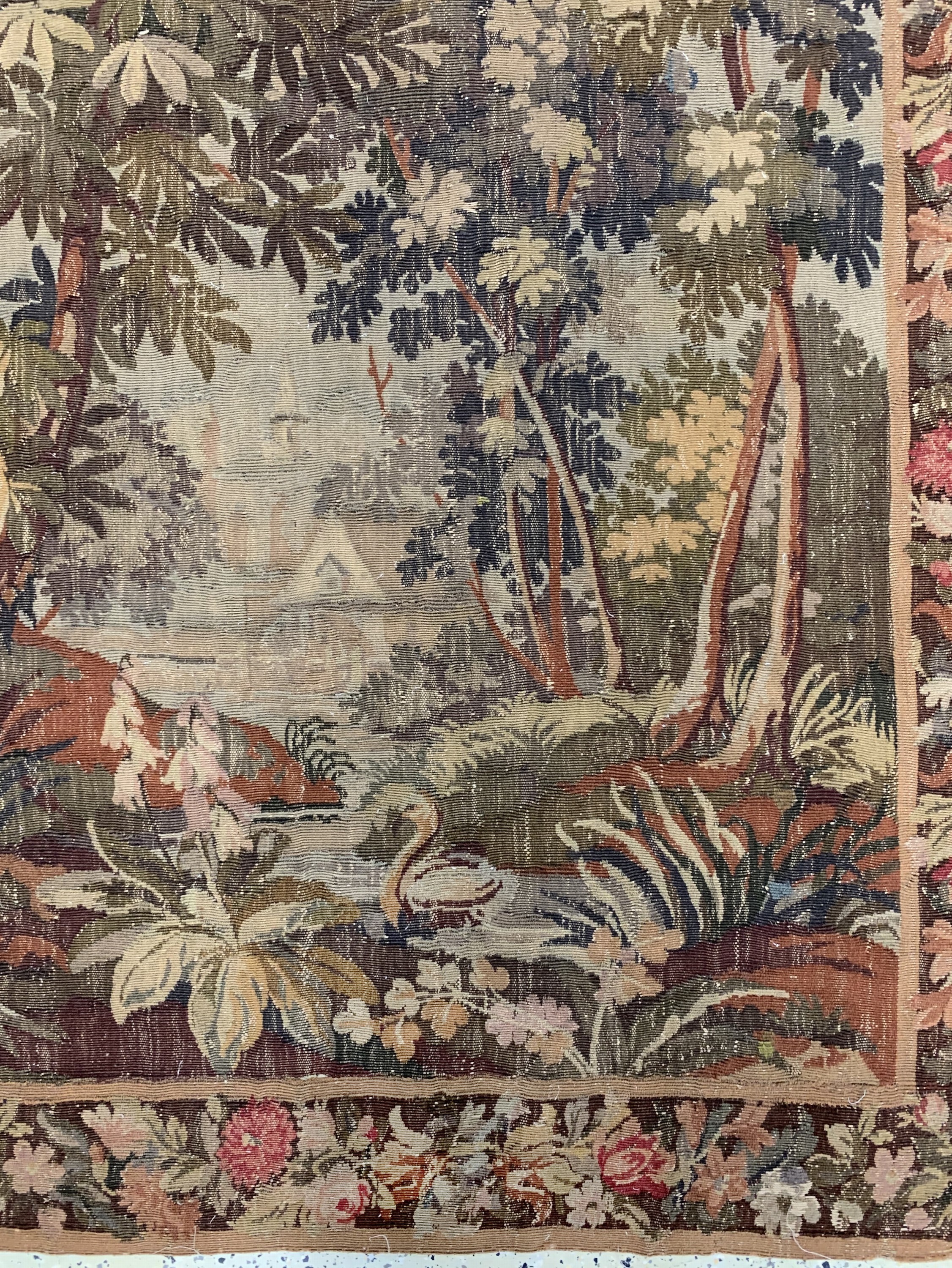 Detail e: Tapisserie antik, Flandern, 19.Jhd, Wolle auf Baumwolle, ca. 350 x 305 cm, EHZ: 3