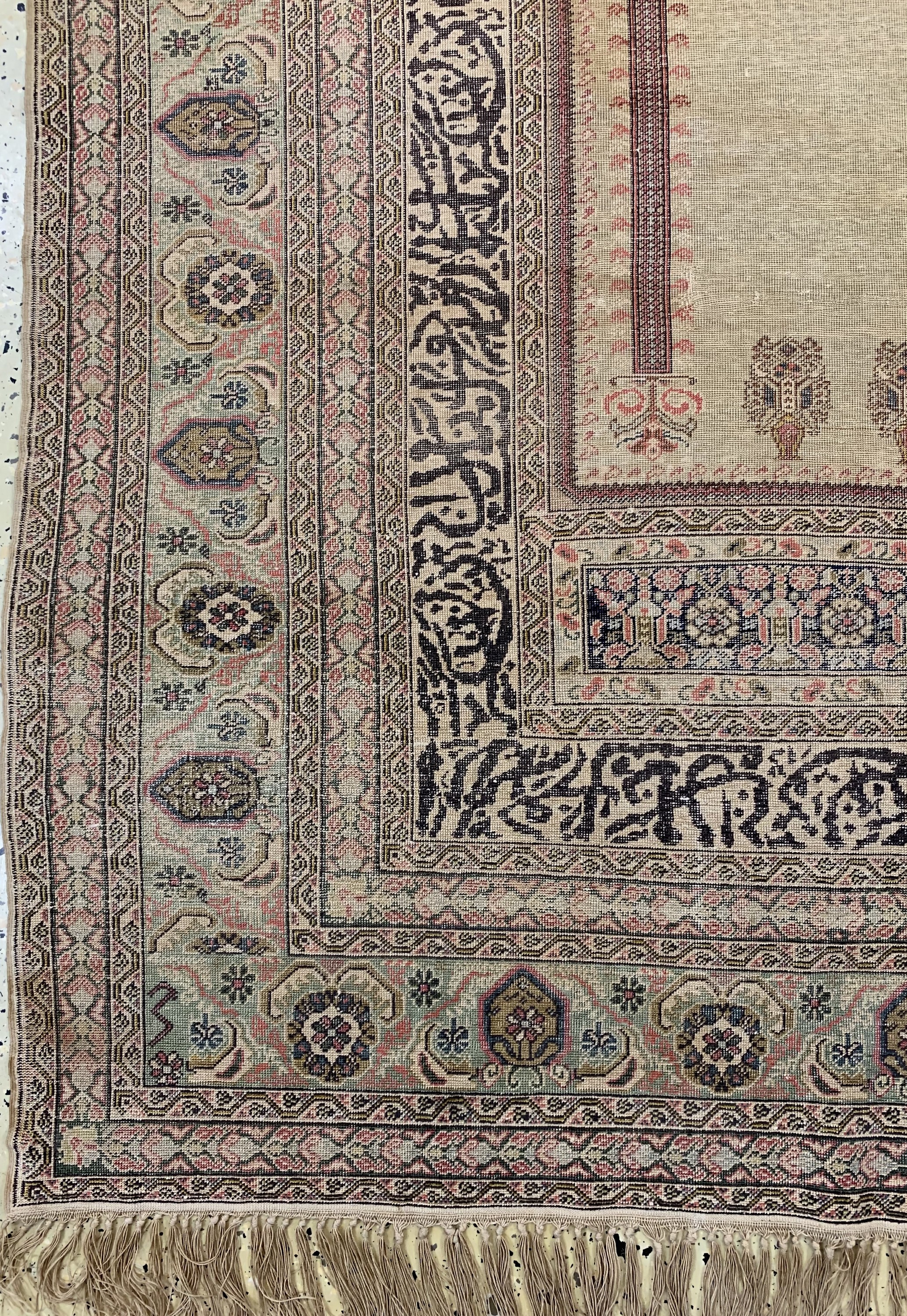 Detail b: Antiker Giordes, Türkei, Ende 19.Jhd, Wolleauf Baumwolle, ca. 215 x 145 cm, EHZ: 3-4