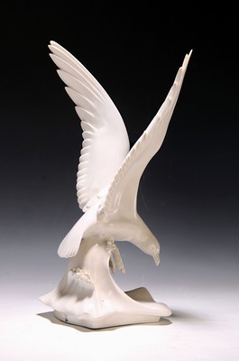 Image Porcelain figure of a seagull, Meissen, around1900, 2nd choice, white, fire crack in the ...