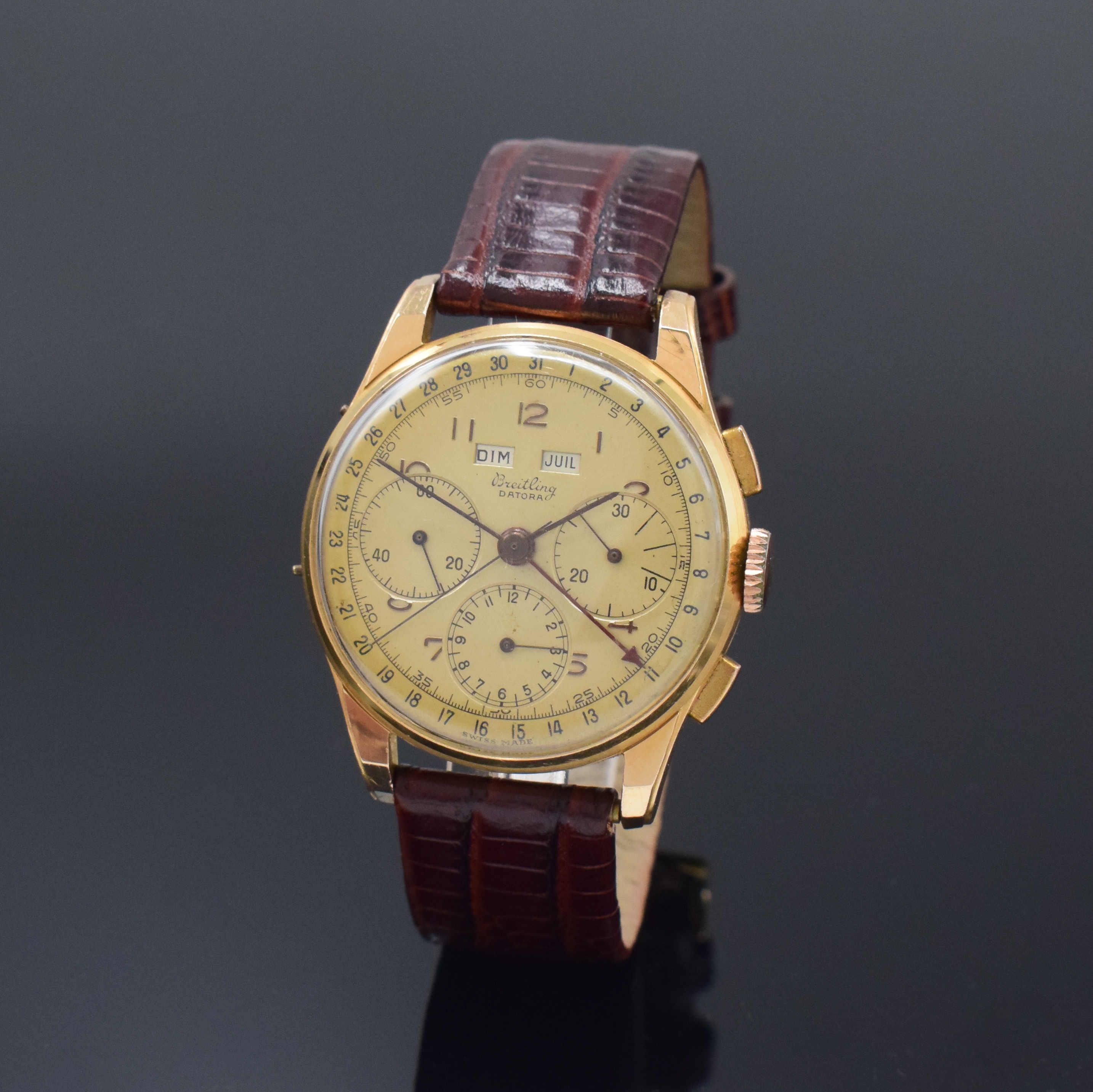BREITLING Datora Referenz 785 seltener Schaltradchronograph mit Vollkalender RoseG 750/000, Schweiz um 1945, Handaufzug, unpoliertes 3-tlg. Geh., ...