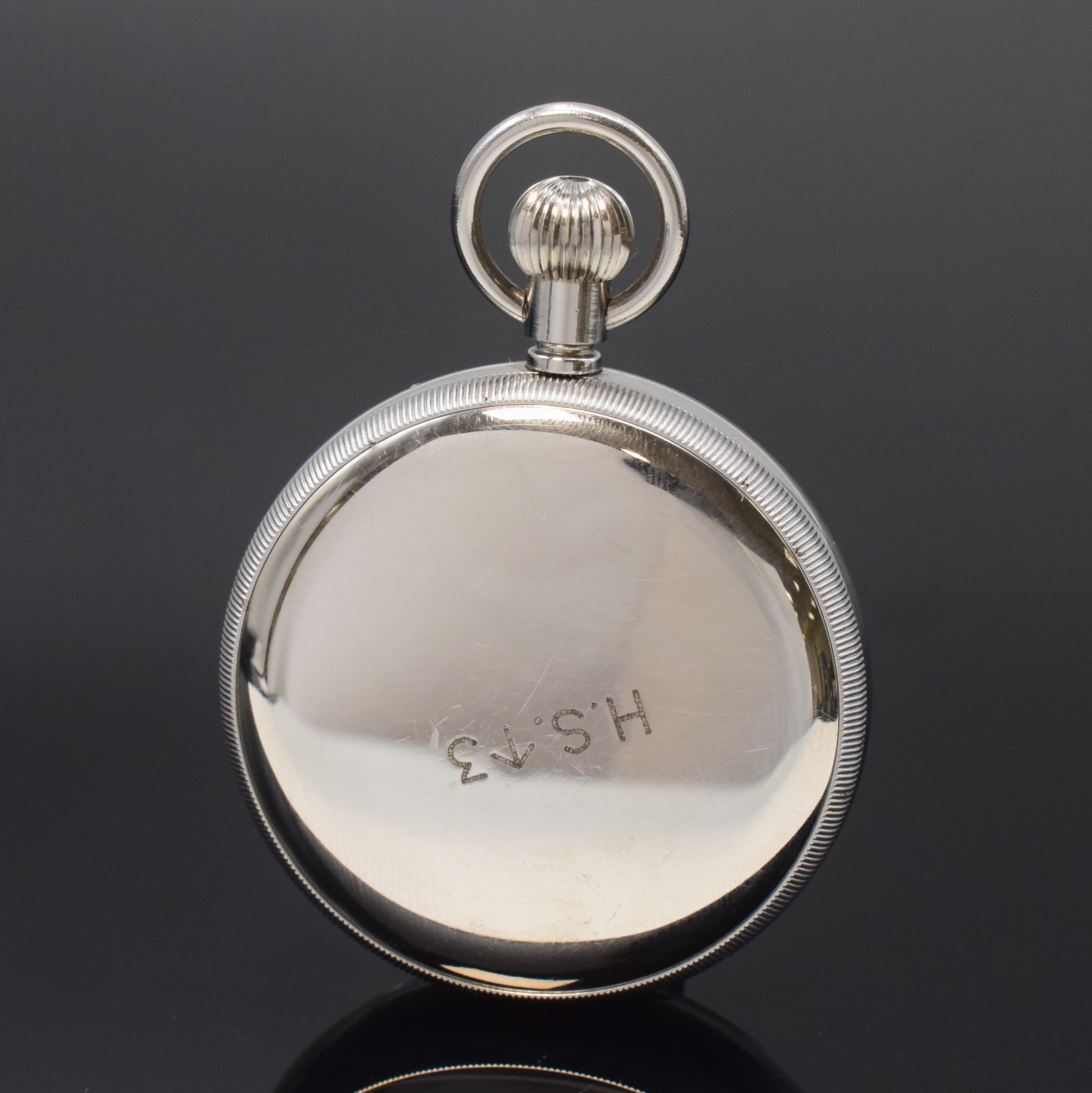 Detail a: IWC H.S.3 sehr seltene Beobachtungsuhr mit Zentralsekunde Kaliber 52 SC in Stahl, Schweiz um 1940, verschr. Geh., rücks. britische Militärgrav. ...