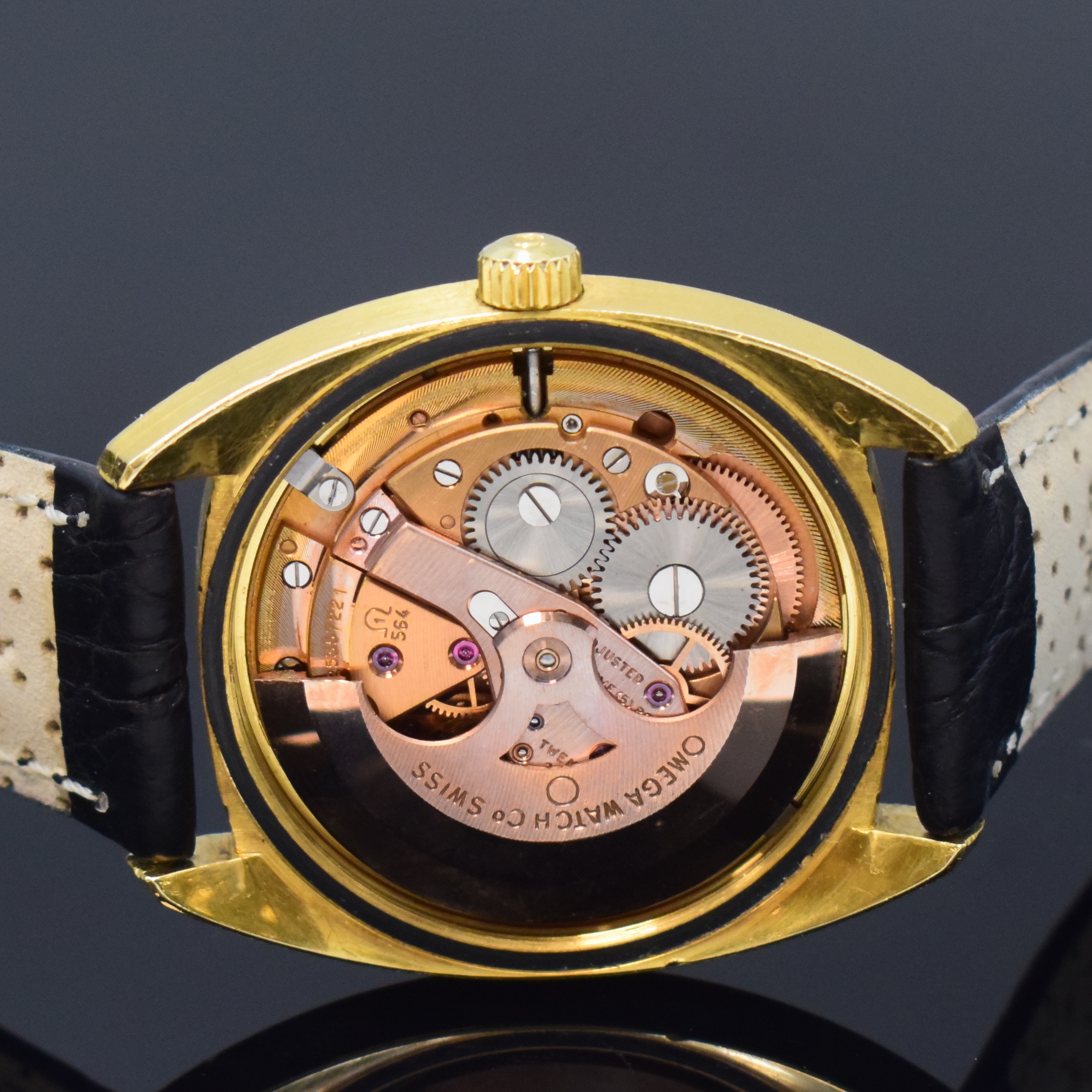 Detail d: OMEGA Constellation Chronometer Referenz 168009 Armbanduhr in GG 750/000, Schweiz um 1968, Automatik, schweres Geh., verschr. Boden m. ...
