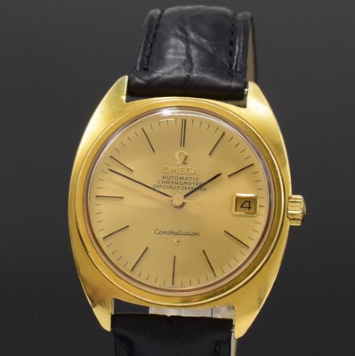26797174a - OMEGA Constellation Chronometer 18k yellow gold wristwatch reference 168009, Switzerland around 1968, self winding, heavy case, screwed down case back with observatory badge, original winding crown and glass, gold-dial, applied gold indices, date at 3, original hands, pink gilded movement calibre 564, 24 jewels, precision adjustment, 5 adjustments, diameter approx. 35 mm, condition 2-3