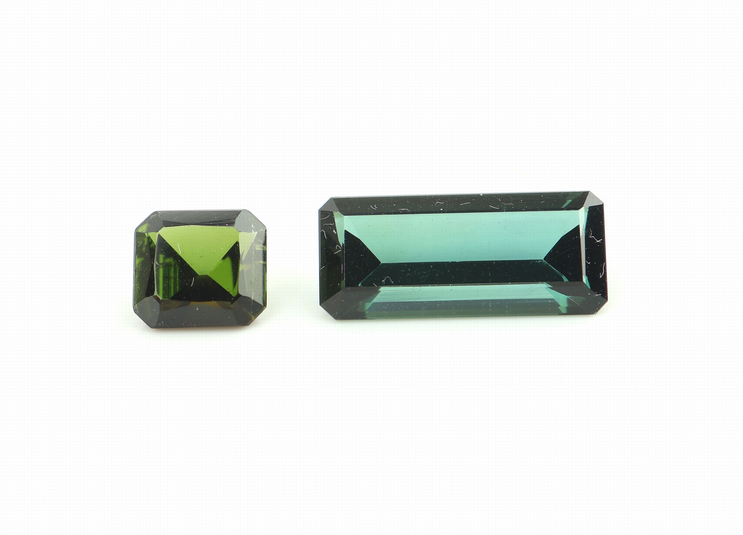 Detail a: Lot 13 Turmaline zus. ca. 13.9 ct, versch. Grüntöne, versch. Schliffformen