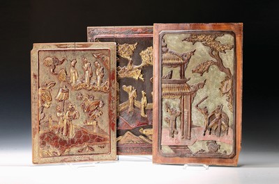 Image 5 wooden panels/cassettes, China, around 1900/10, carved wood, figurative ...