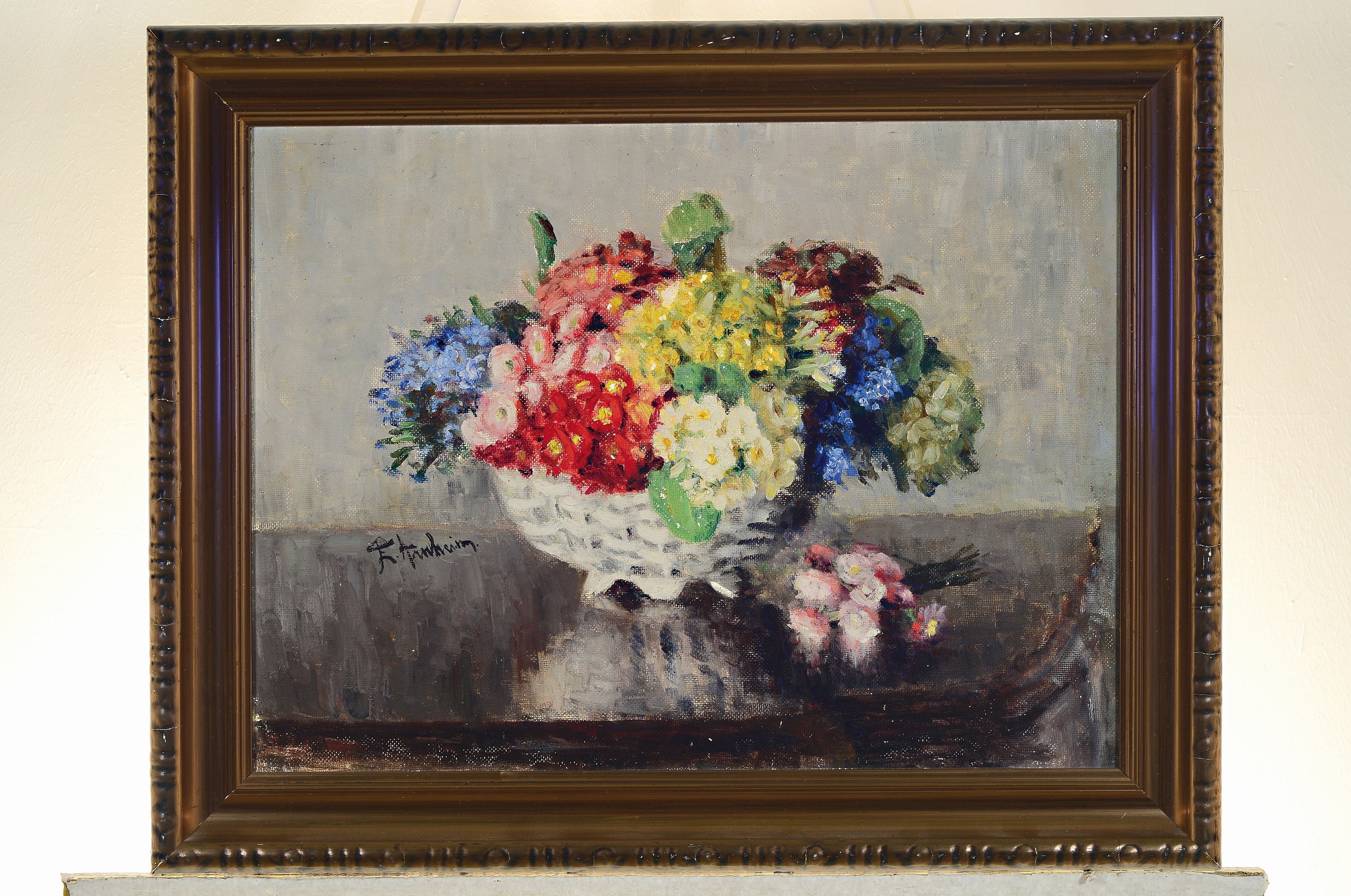 Detail k: Elly Arnheim, 1877 Dresden-1945, Blumenstillleben in weißem Porzellankorb, Öl/Malkarton, seitlich links signiert, ca. 44x58cm, R. ca. 55x70cm, Elly ...